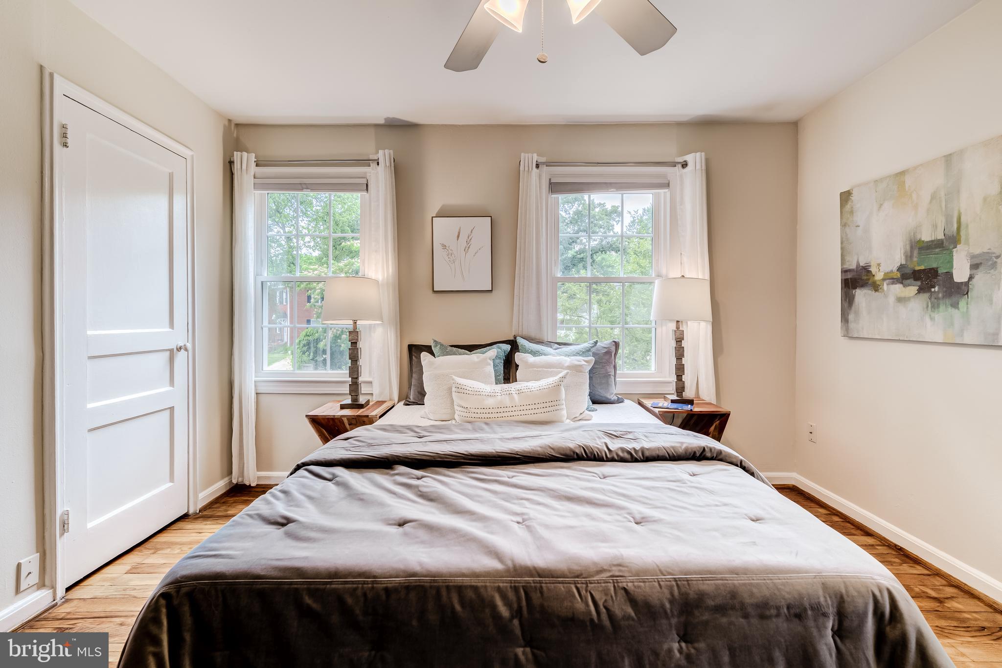 2130 FARRINGTON AVENUE