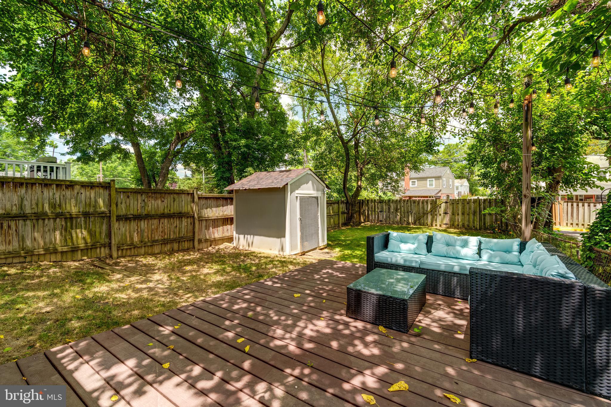 2130 FARRINGTON AVENUE