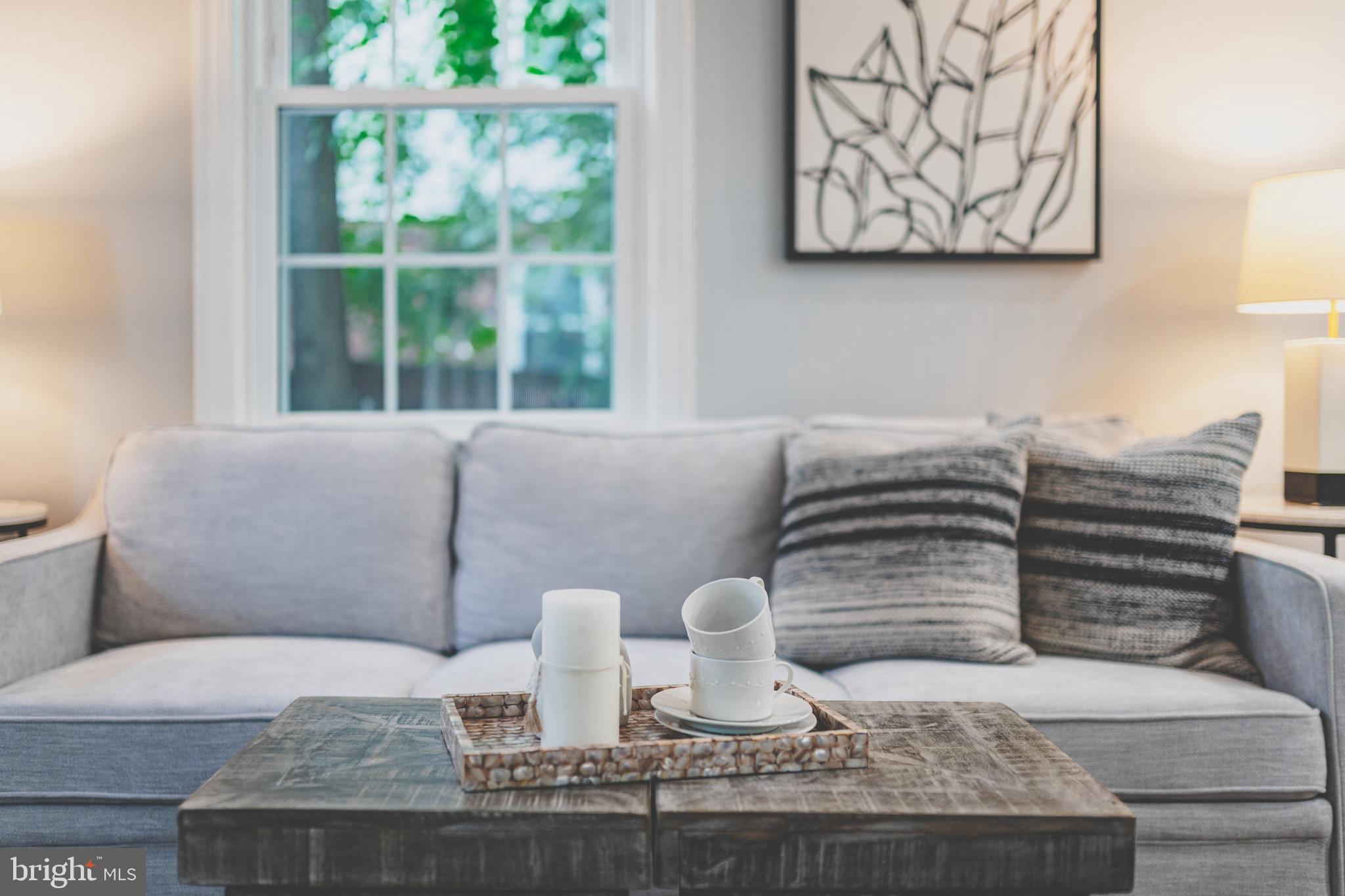 2130 FARRINGTON AVENUE