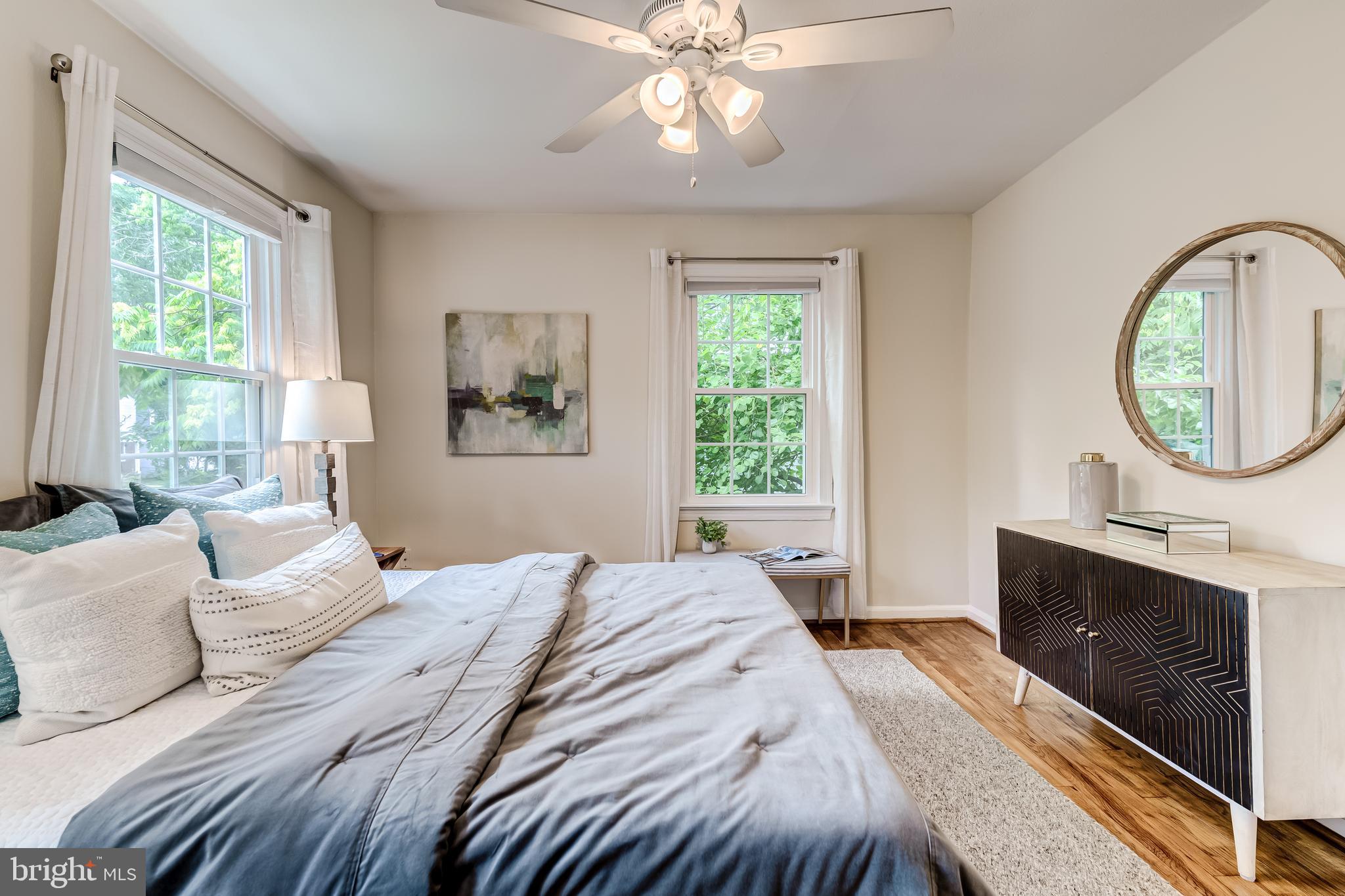 2130 FARRINGTON AVENUE