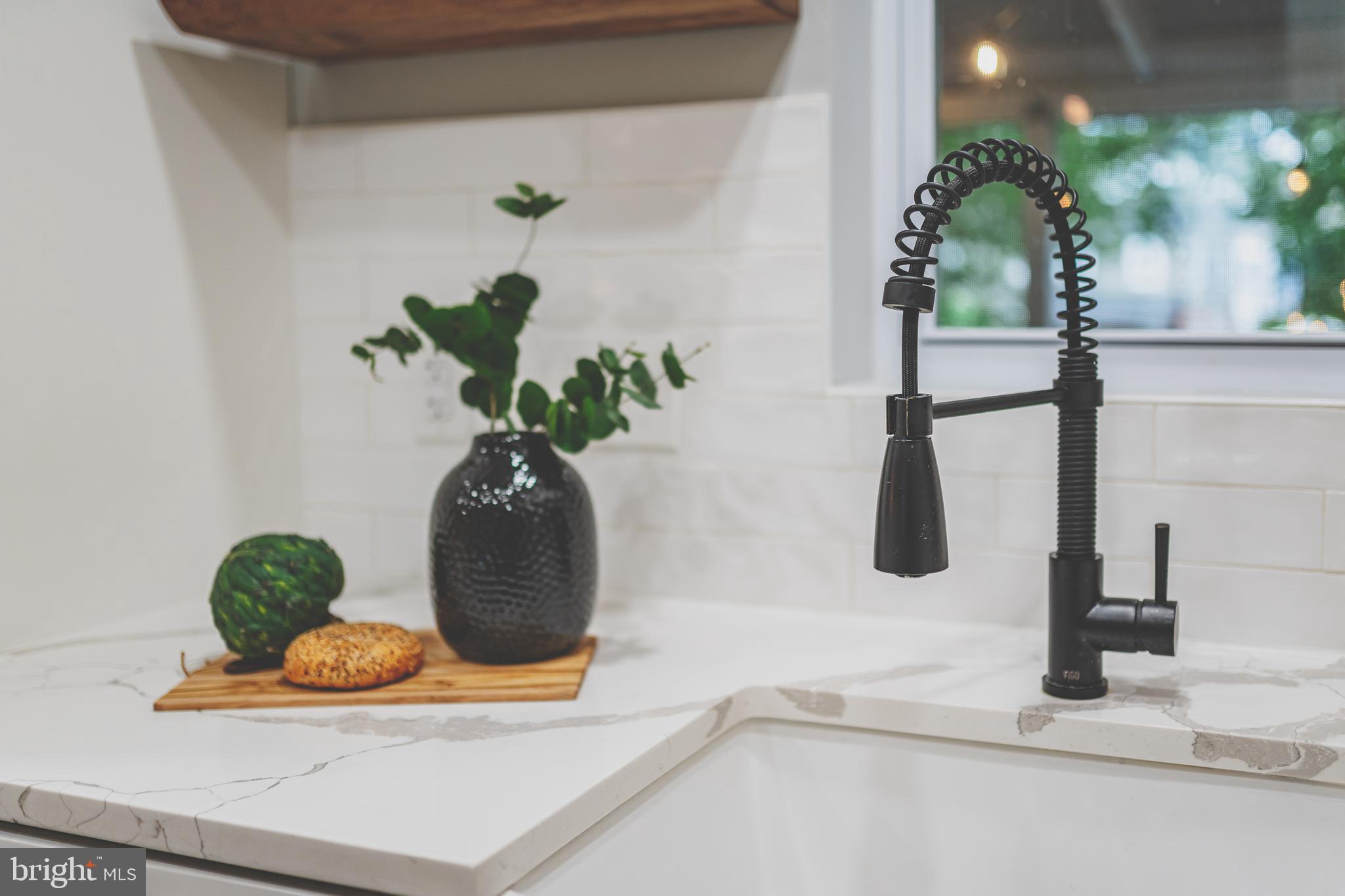 2130 FARRINGTON AVENUE