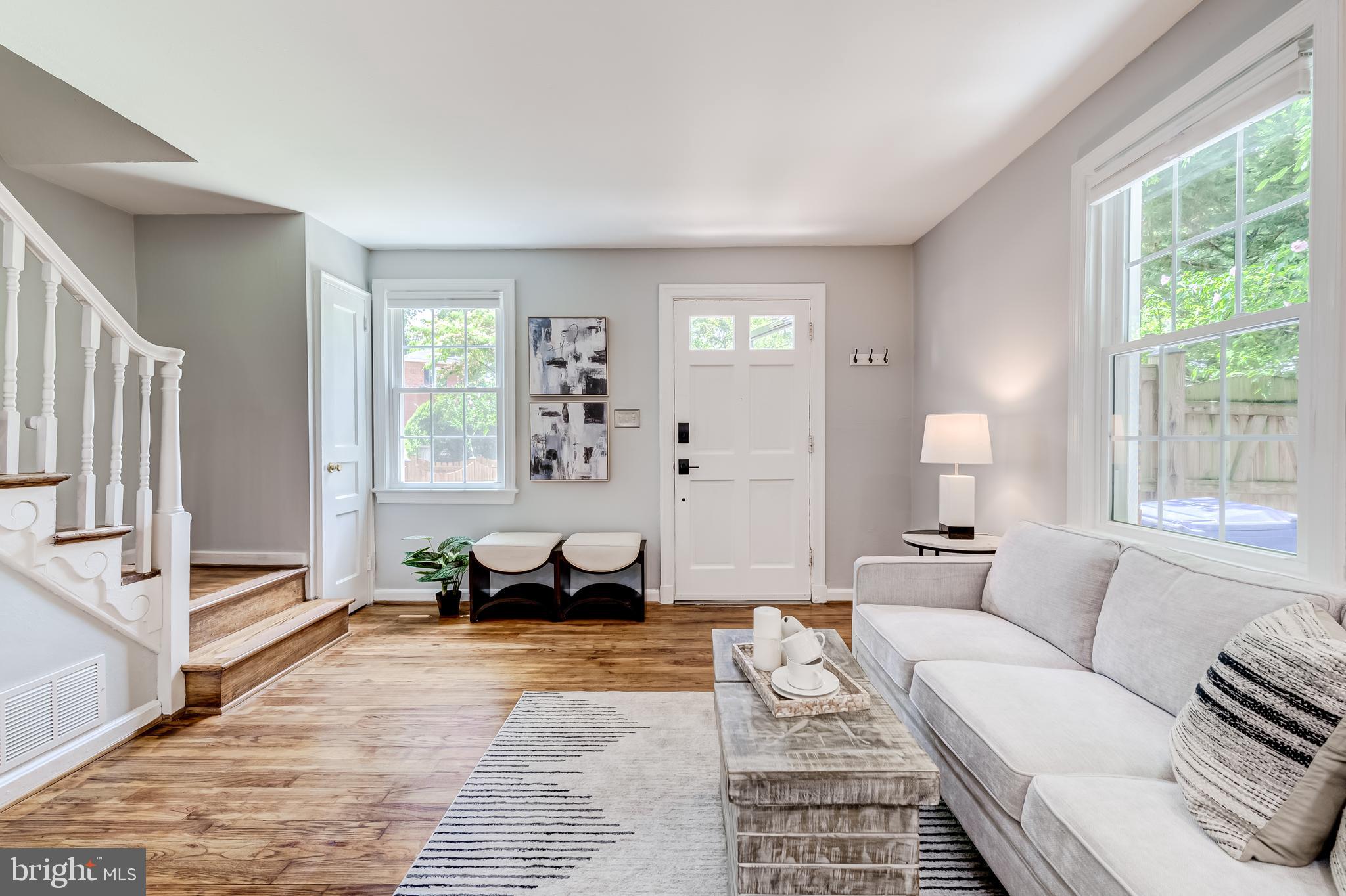 2130 FARRINGTON AVENUE