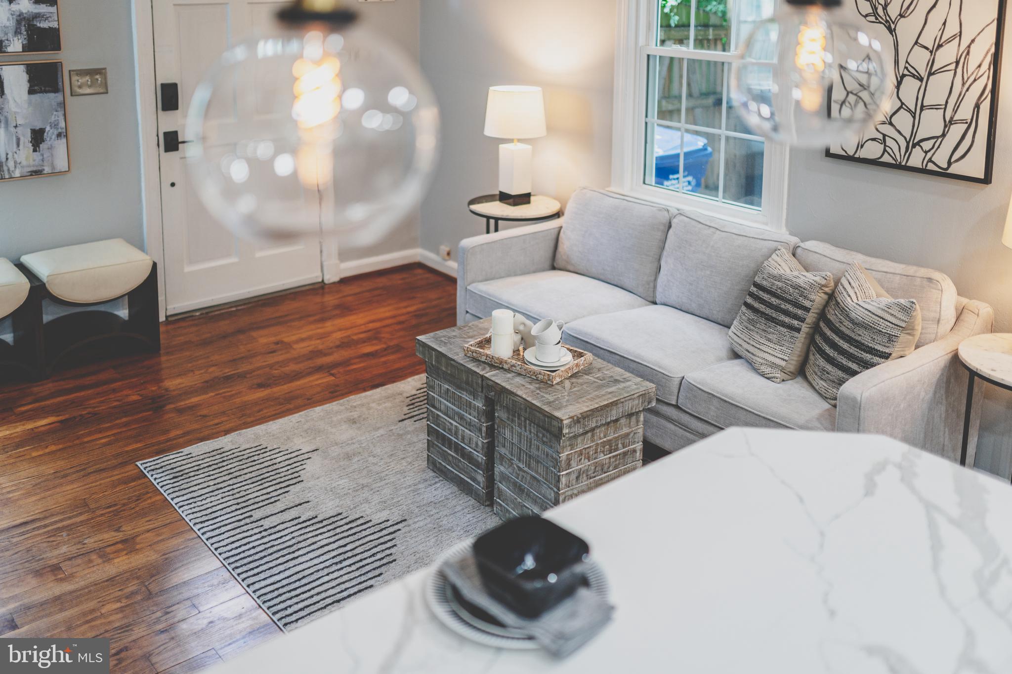 2130 FARRINGTON AVENUE