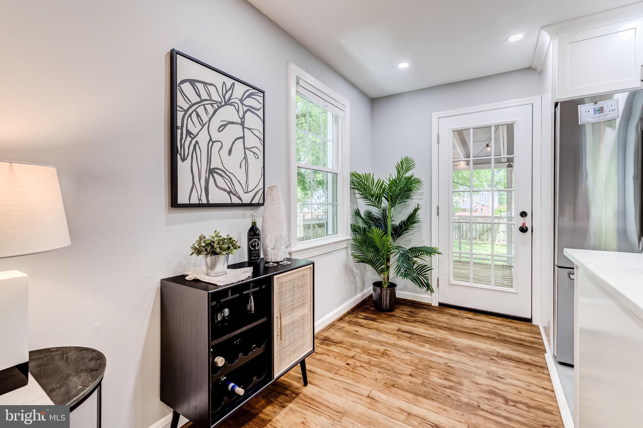 2130 FARRINGTON AVENUE