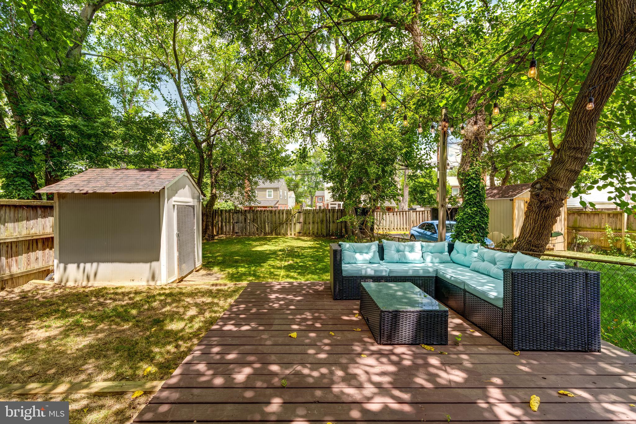 2130 FARRINGTON AVENUE