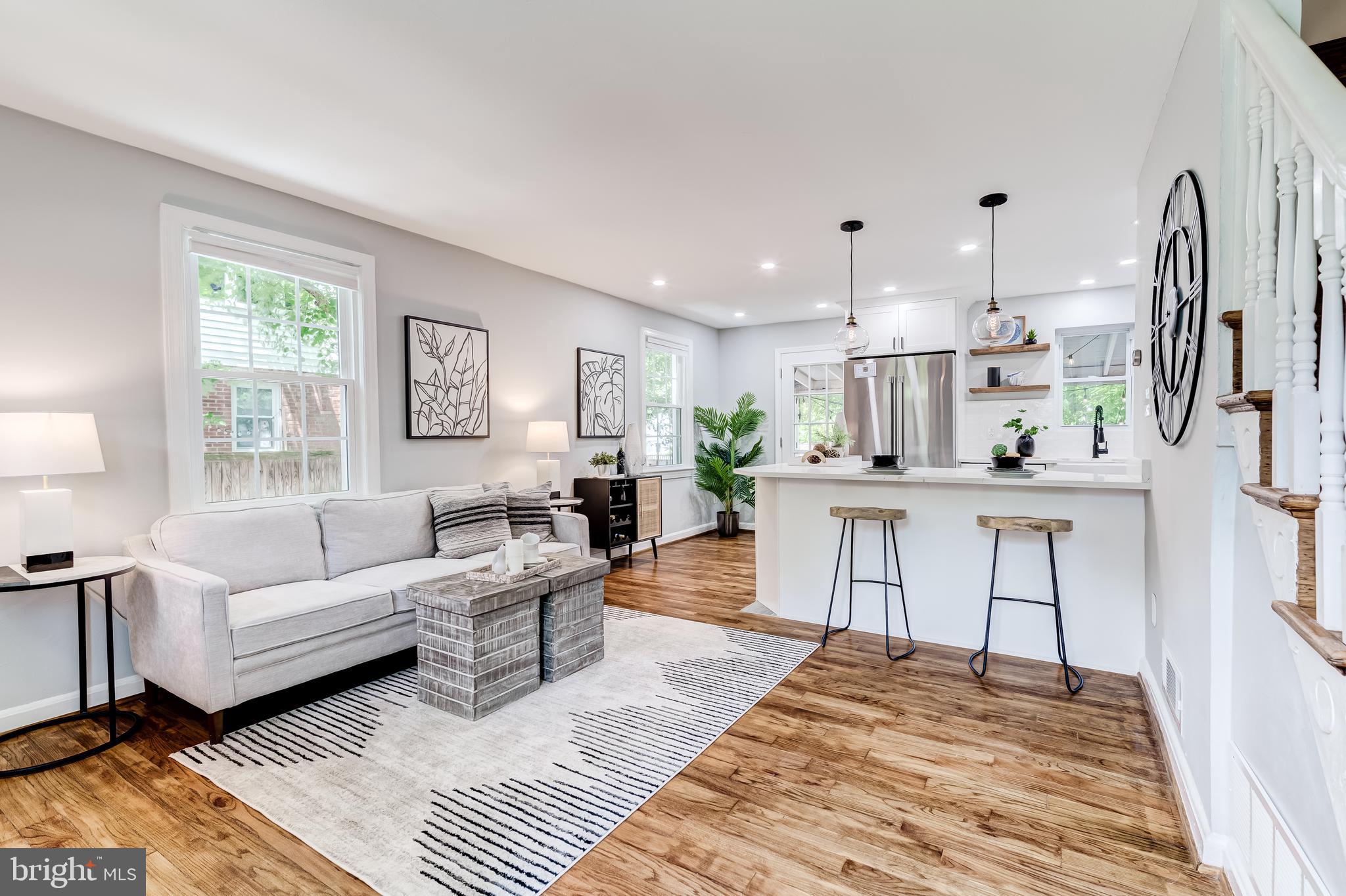 2130 FARRINGTON AVENUE