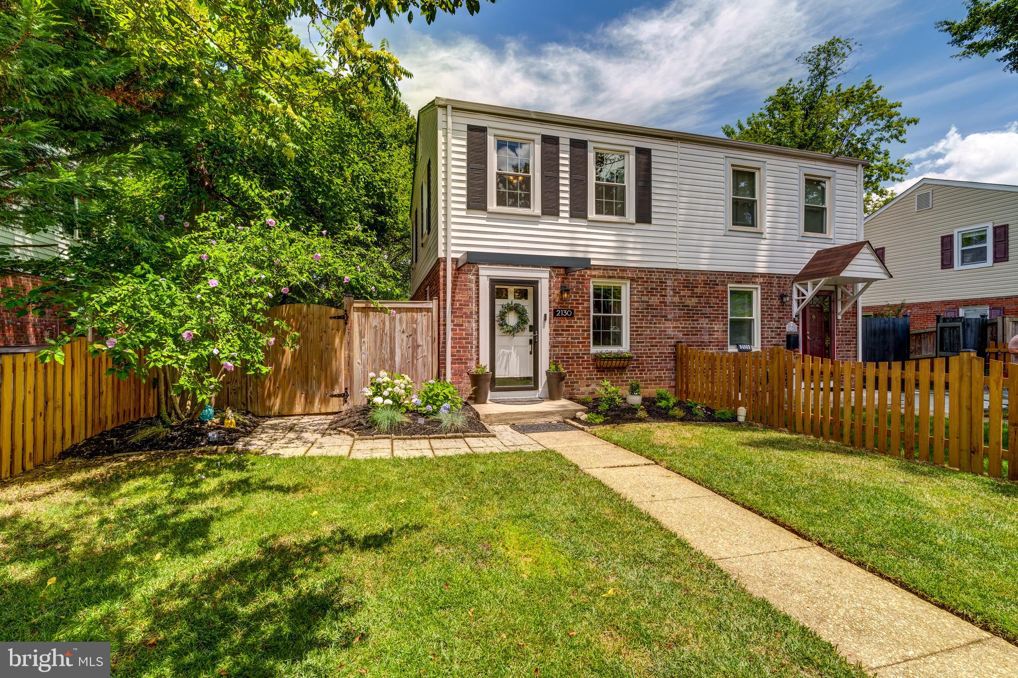 2130 FARRINGTON AVENUE