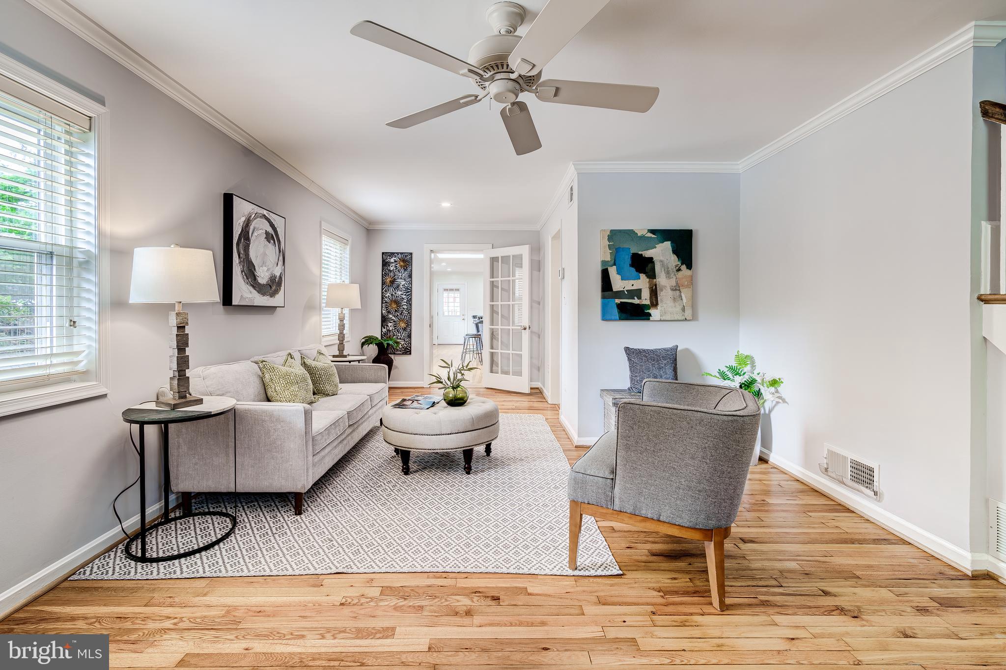 2215 ARLINGTON TERRACE