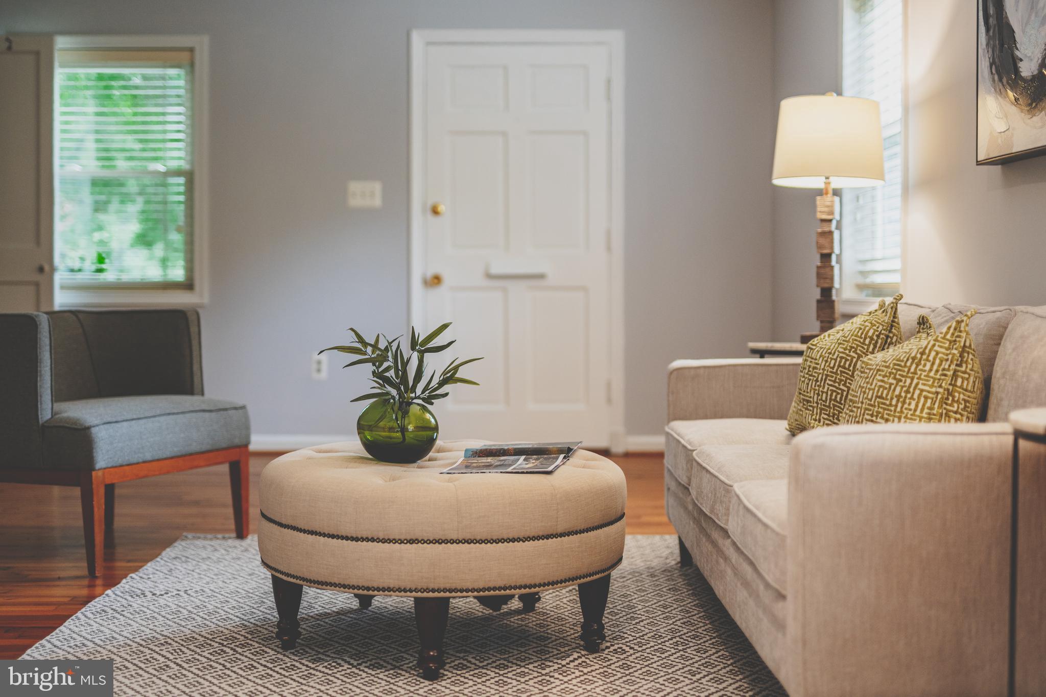 2215 ARLINGTON TERRACE