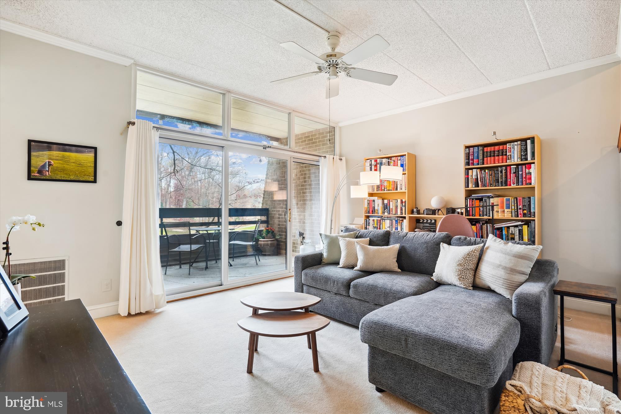 2122 GREEN WATCH WAY 200