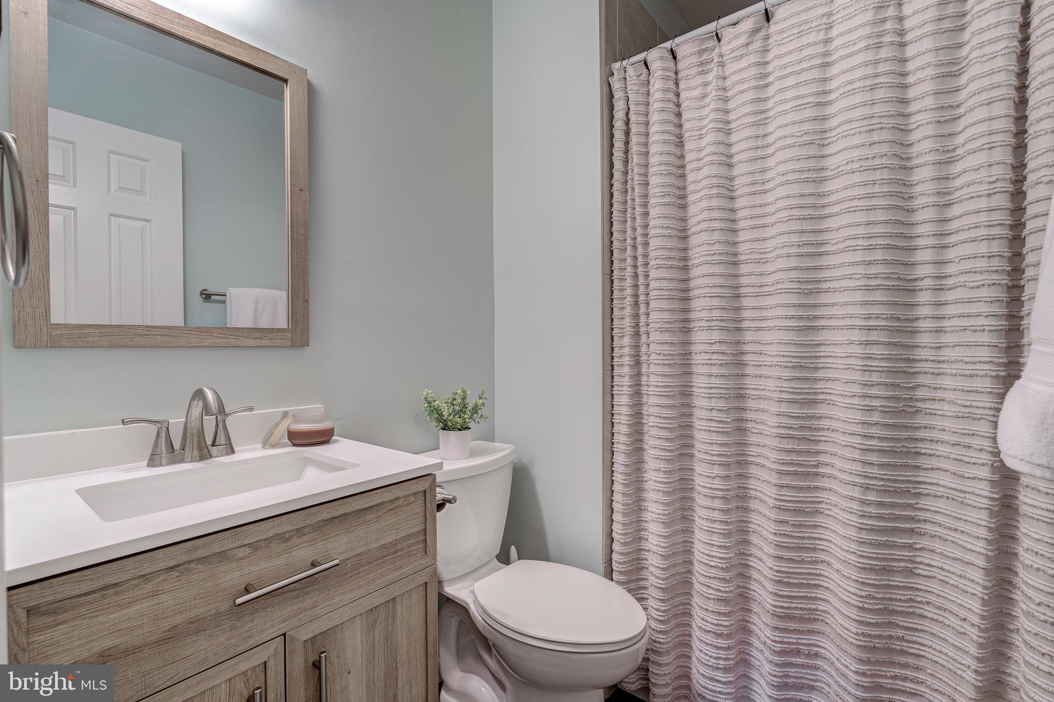 5936 WOODFIELD ESTATES DRIVE