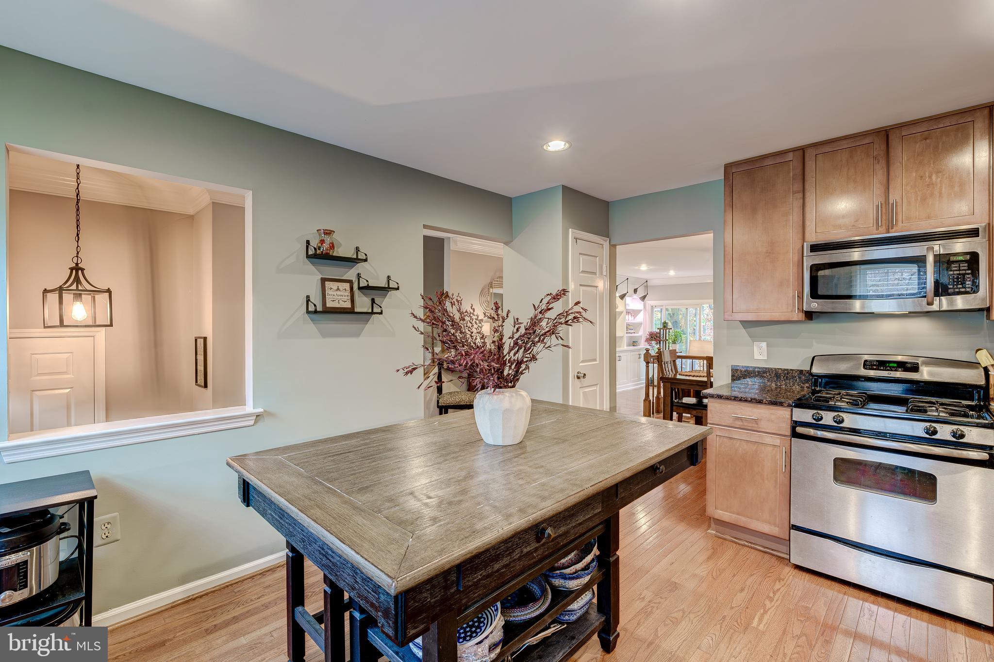 5936 WOODFIELD ESTATES DRIVE