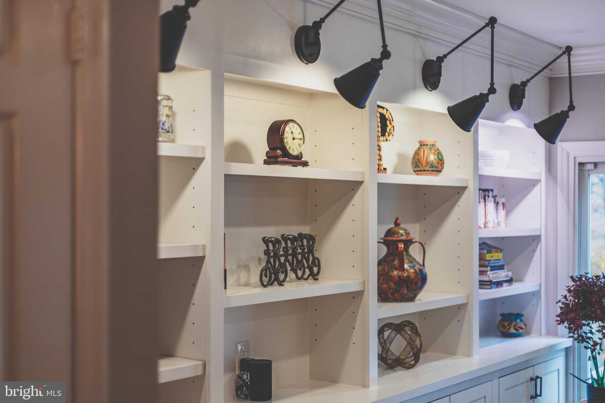 5936 WOODFIELD ESTATES DRIVE