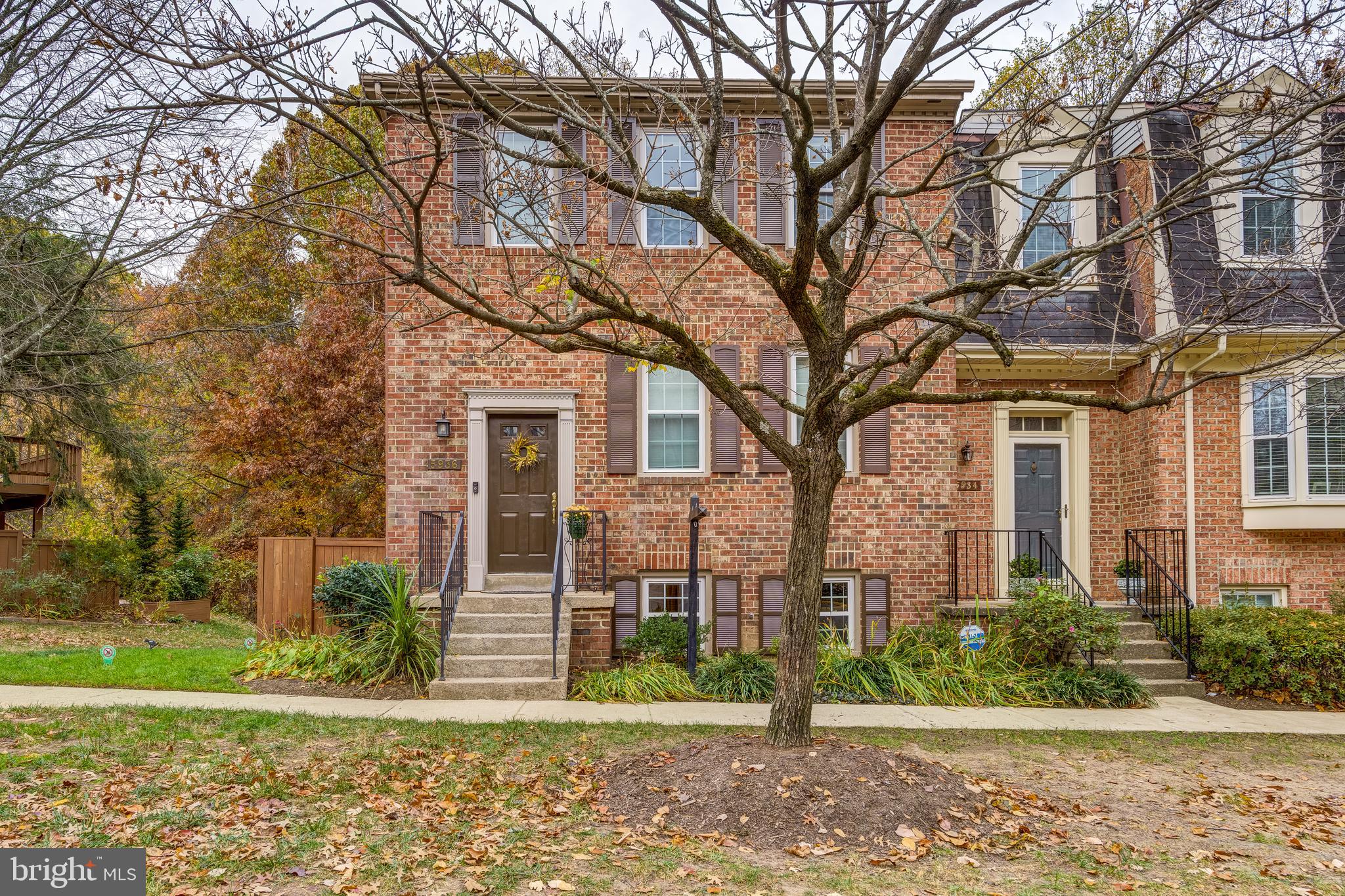 5936 WOODFIELD ESTATES DRIVE