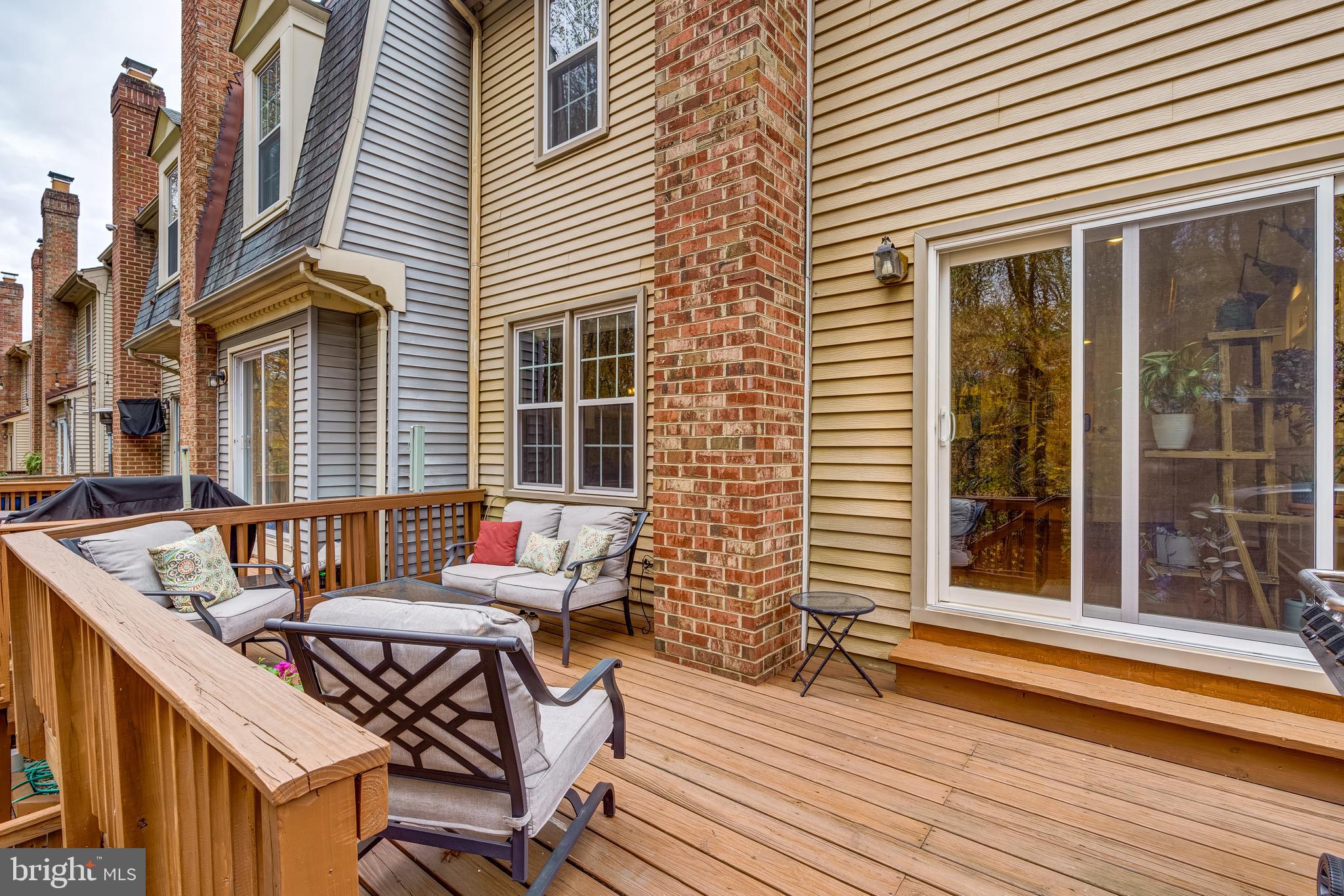 5936 WOODFIELD ESTATES DRIVE