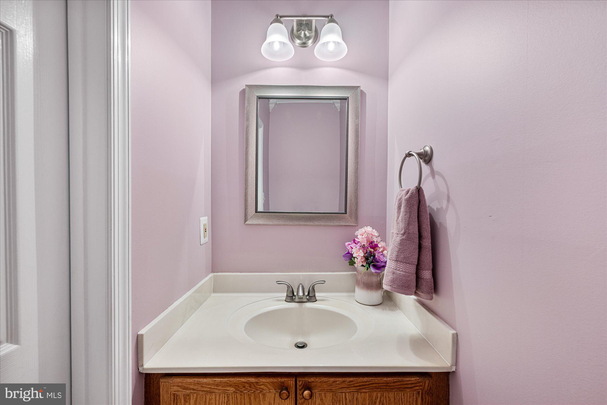 7203 BURTON HILL COURT