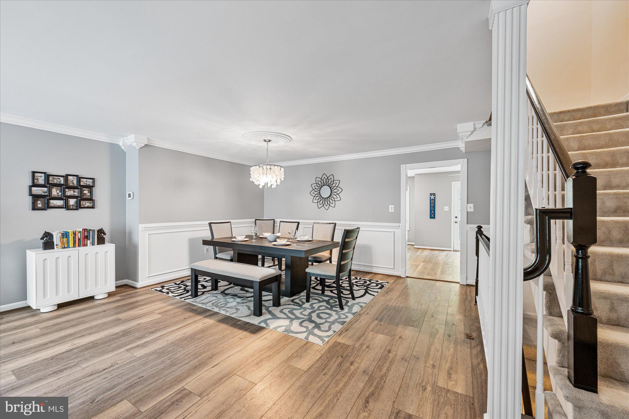 7203 BURTON HILL COURT