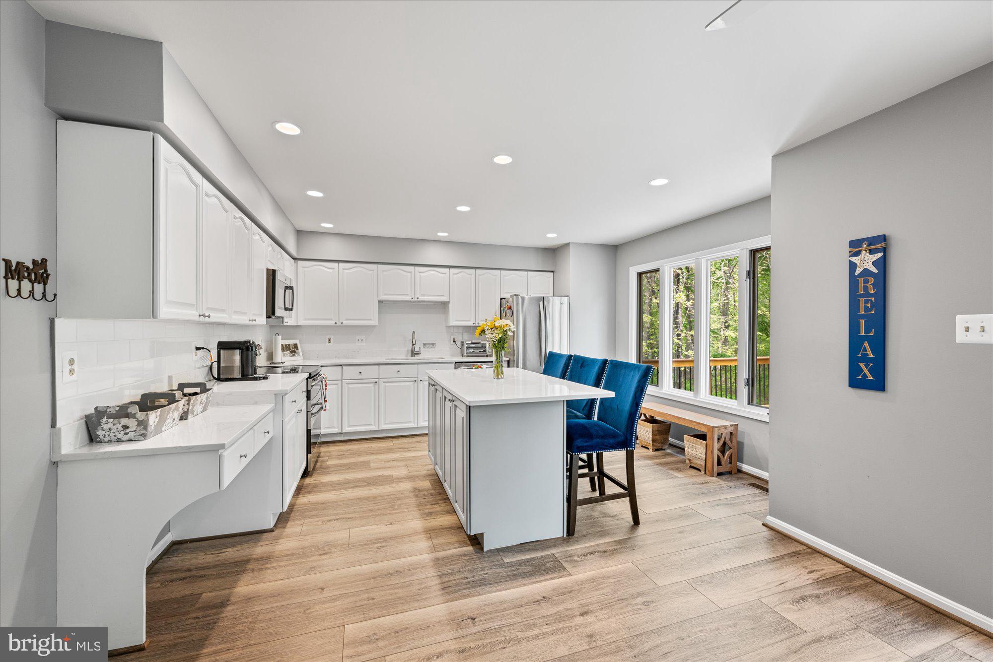 7203 BURTON HILL COURT