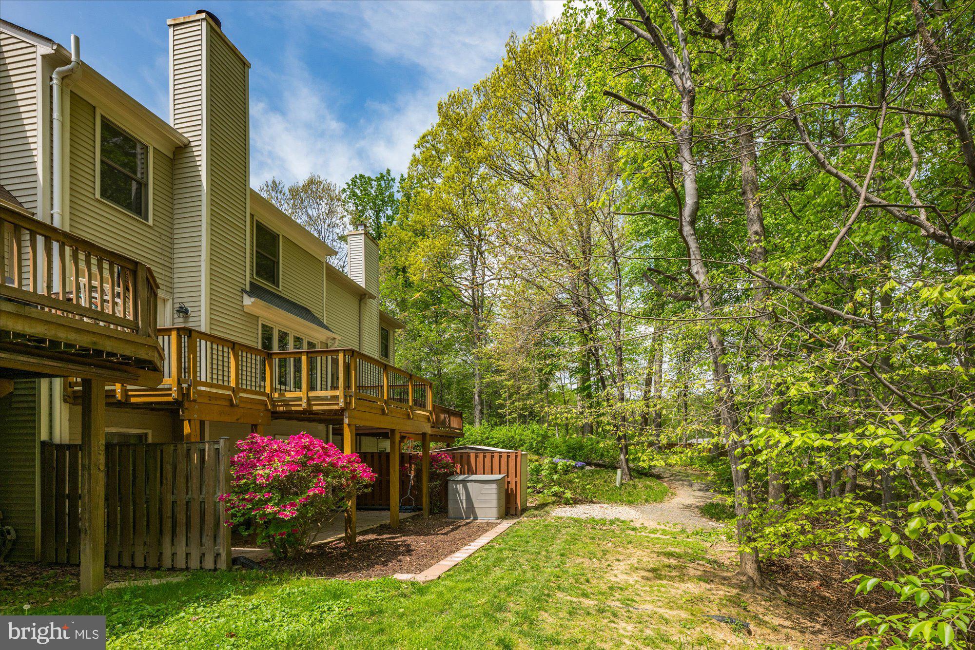 7203 BURTON HILL COURT