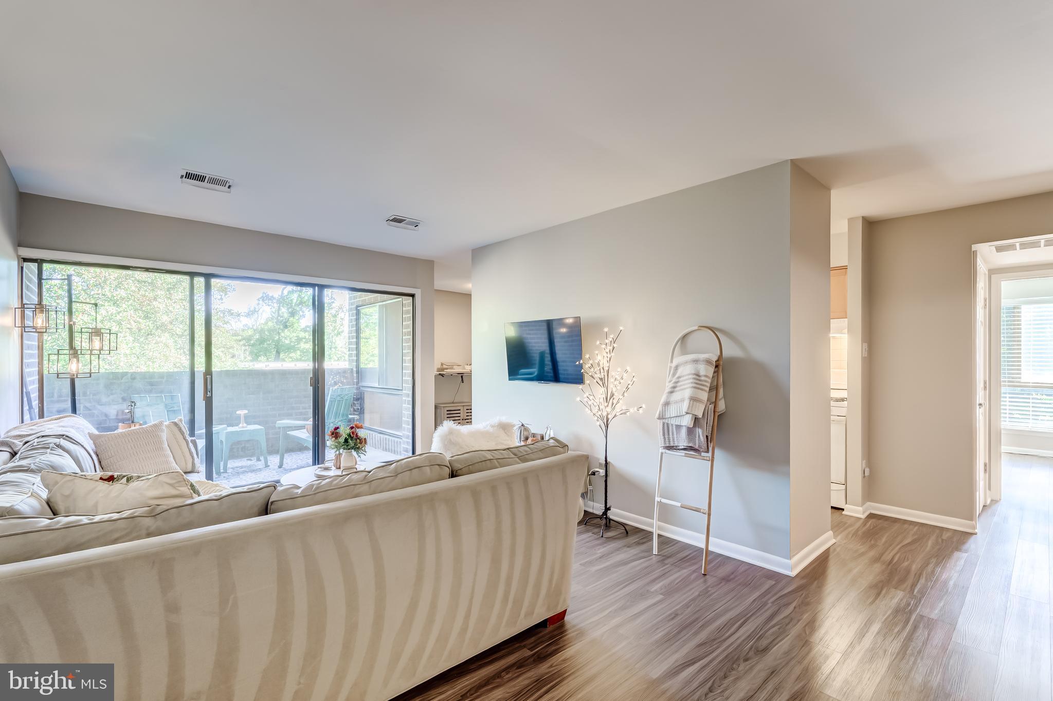 11260 CHESTNUT GROVE SQUARE 339