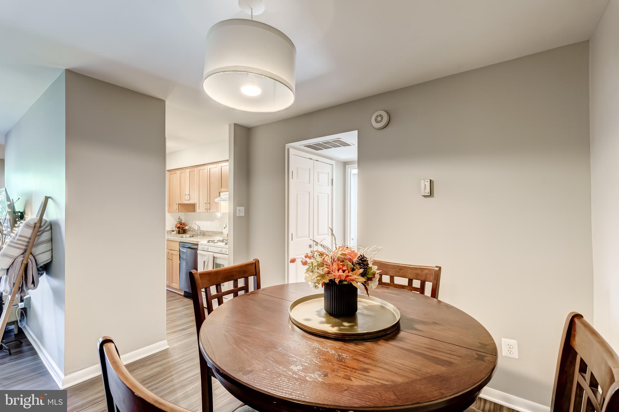 11260 CHESTNUT GROVE SQUARE 339