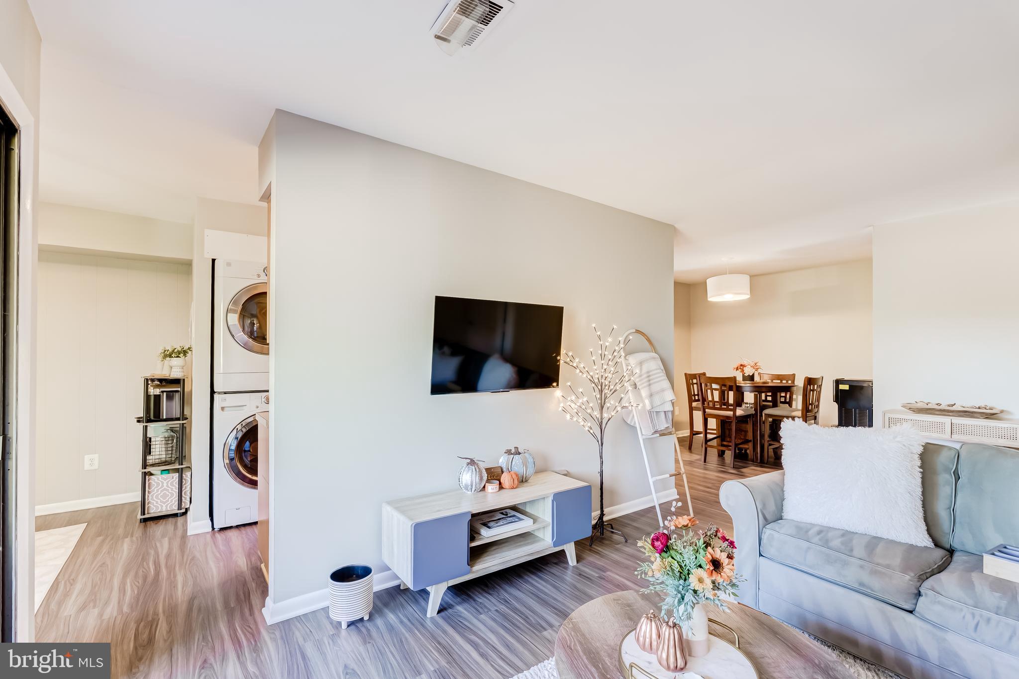 11260 CHESTNUT GROVE SQUARE 339