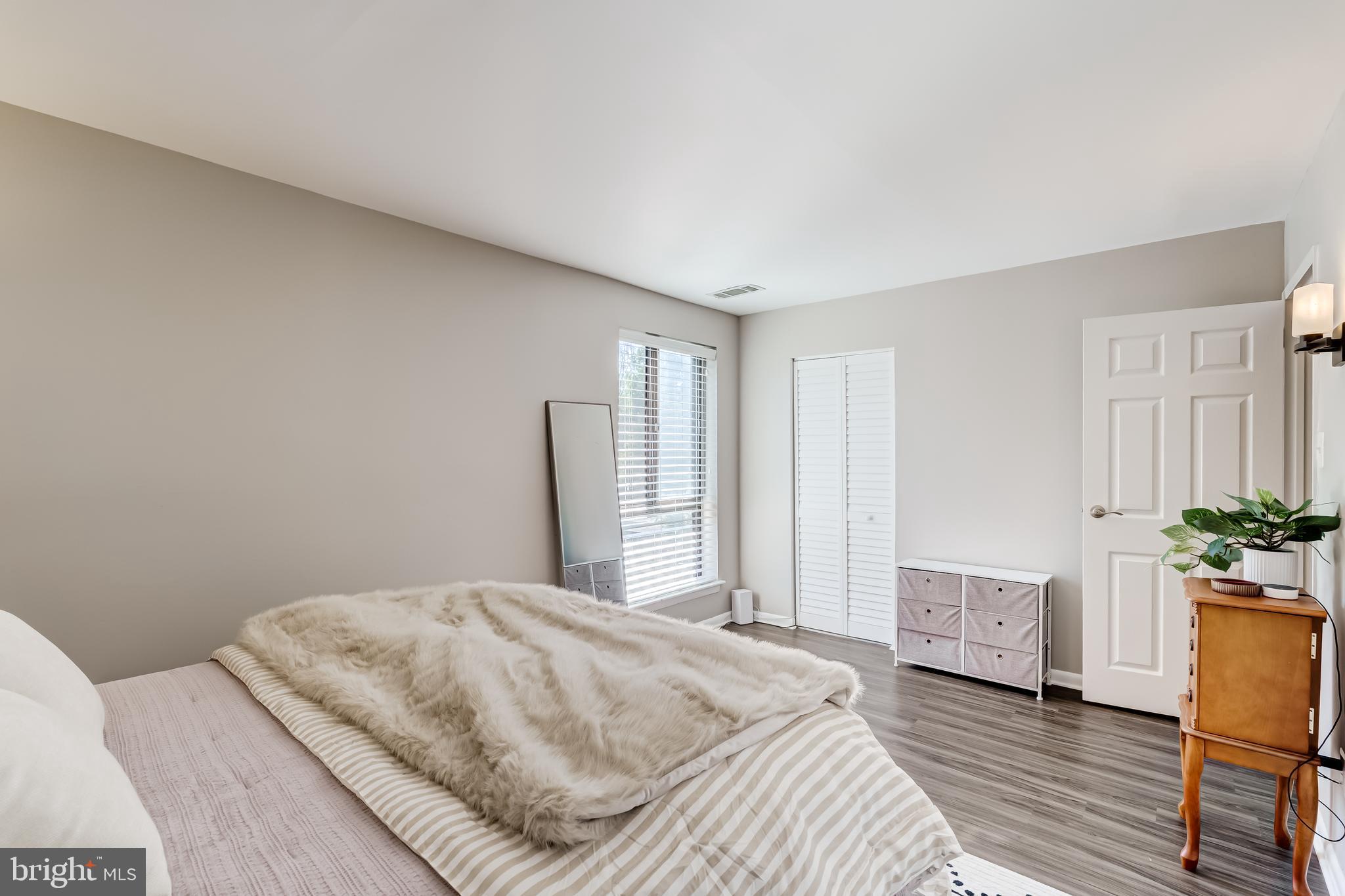 11260 CHESTNUT GROVE SQUARE 339