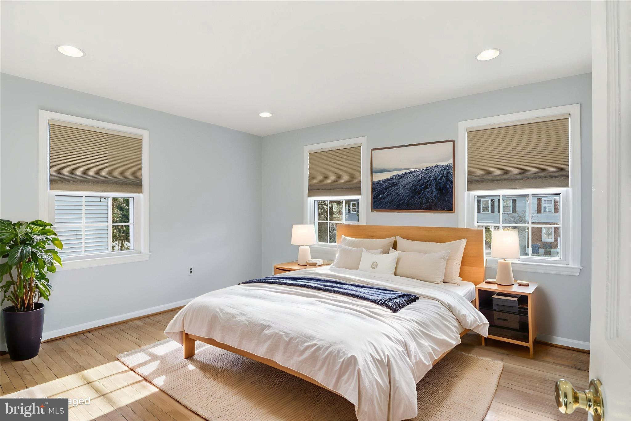 2238 ARLINGTON TERRACE