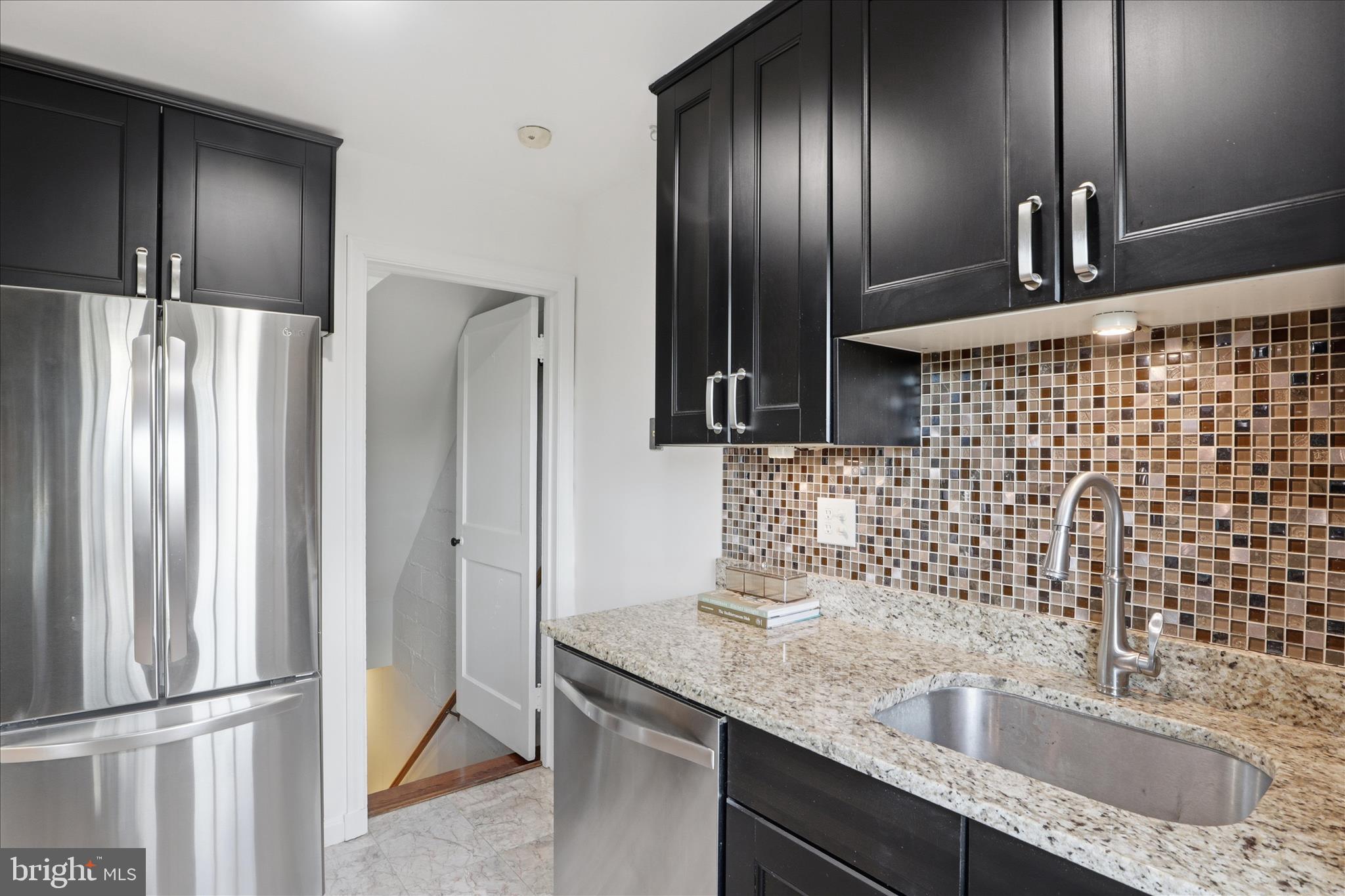 2238 ARLINGTON TERRACE