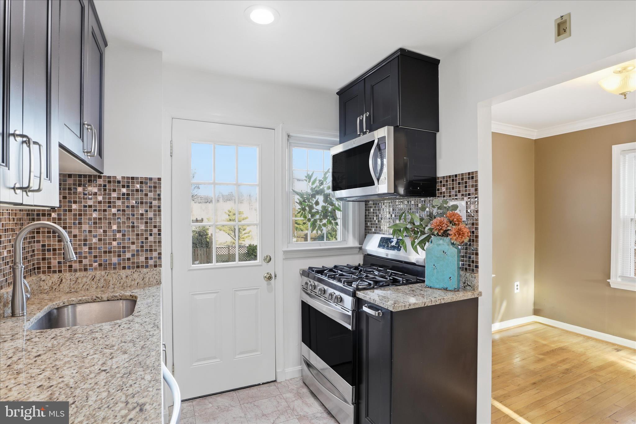 2238 ARLINGTON TERRACE