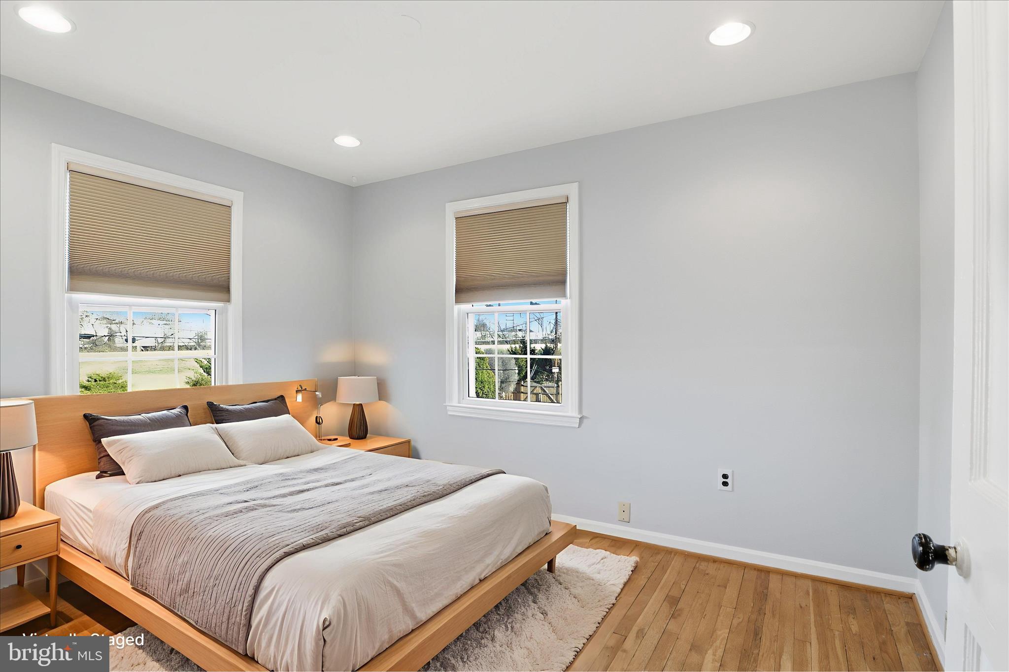 2238 ARLINGTON TERRACE