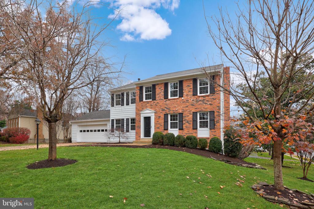 4903 KING DAVID BOULEVARD
