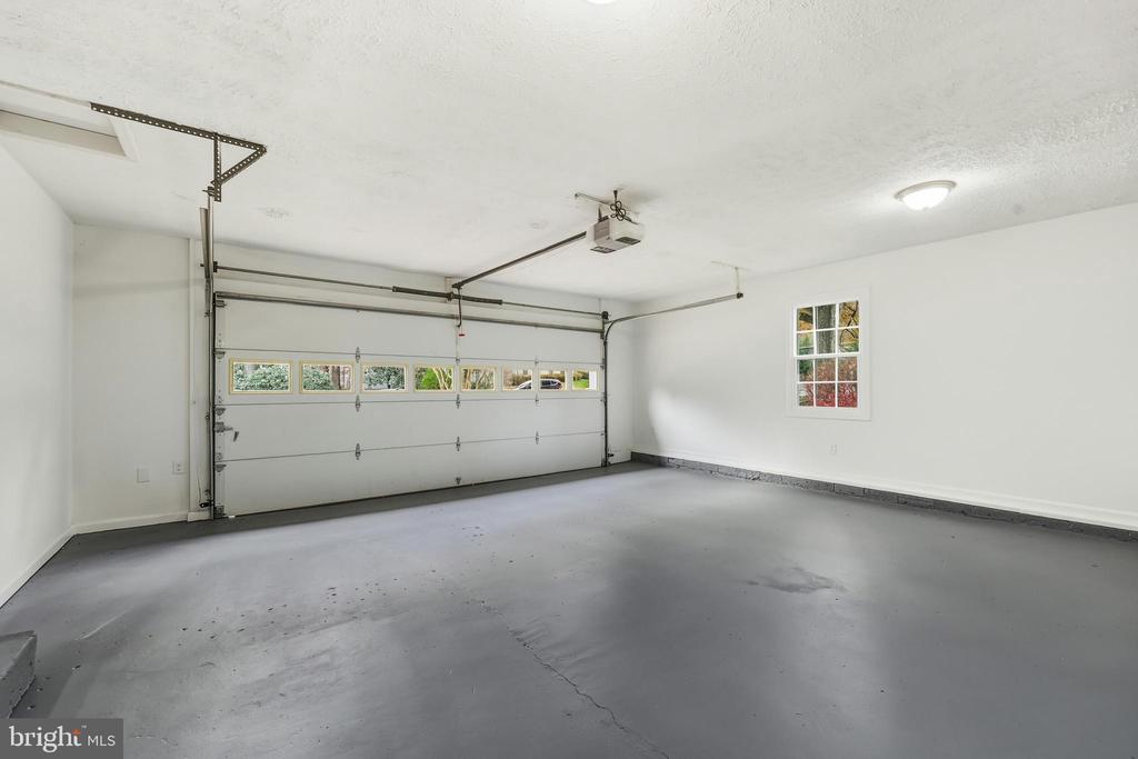 4903 KING DAVID BOULEVARD