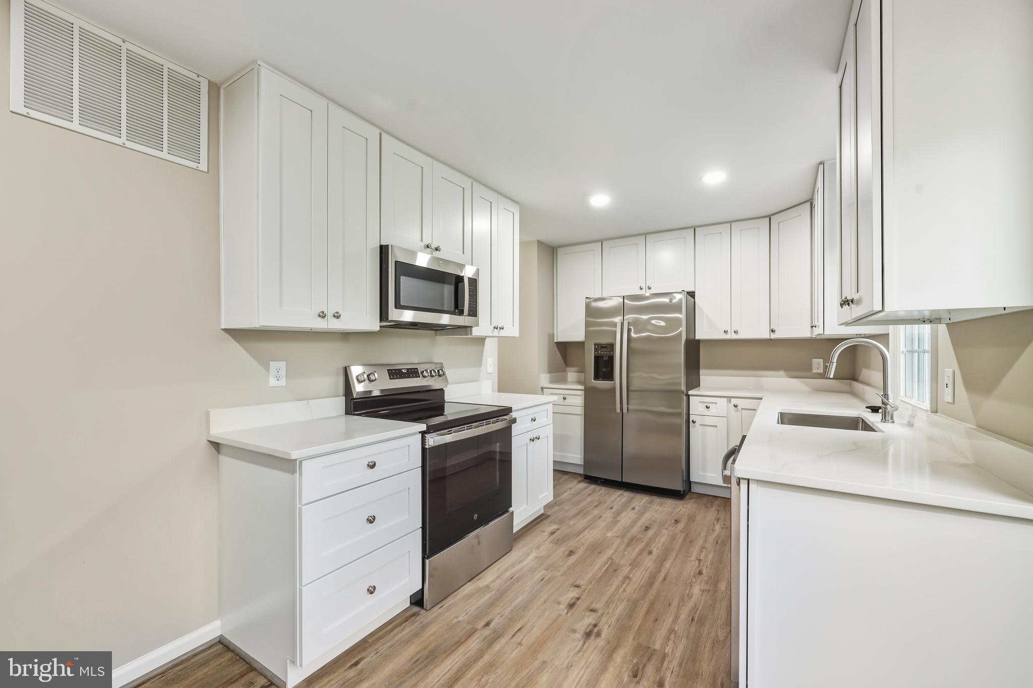 4903 KING DAVID BOULEVARD