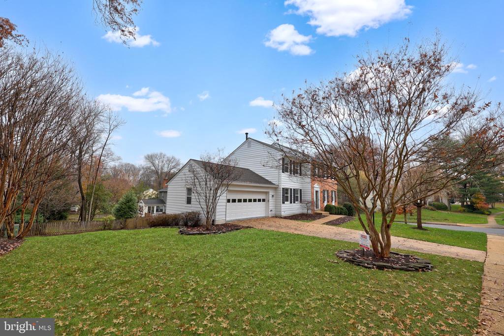 4903 KING DAVID BOULEVARD