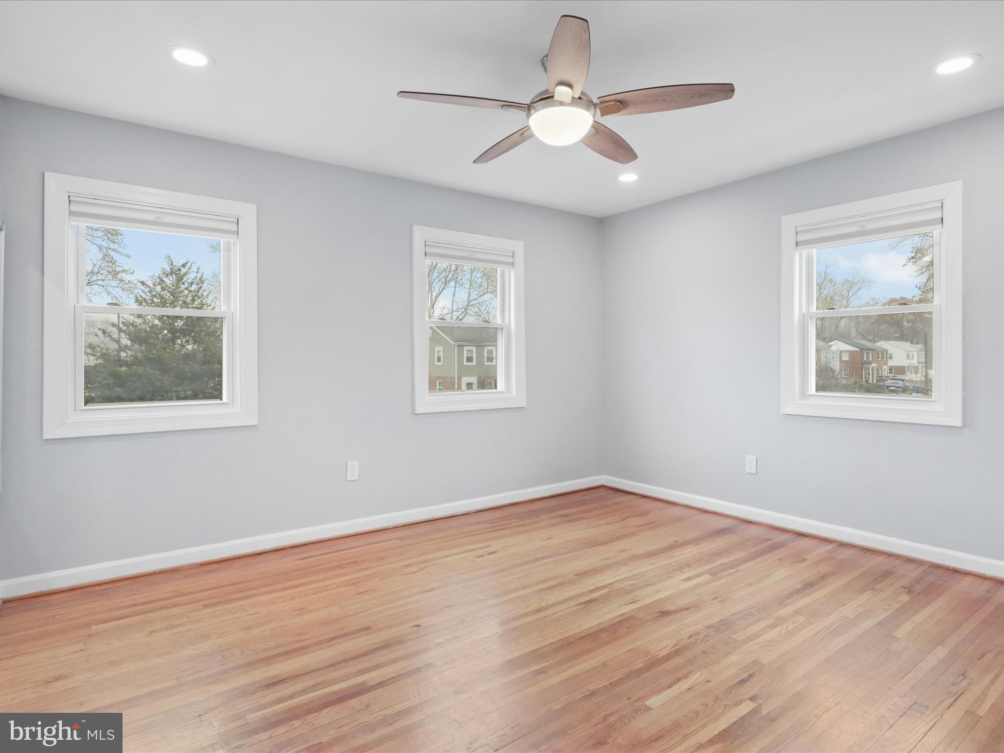 2203 ARLINGTON TERRACE