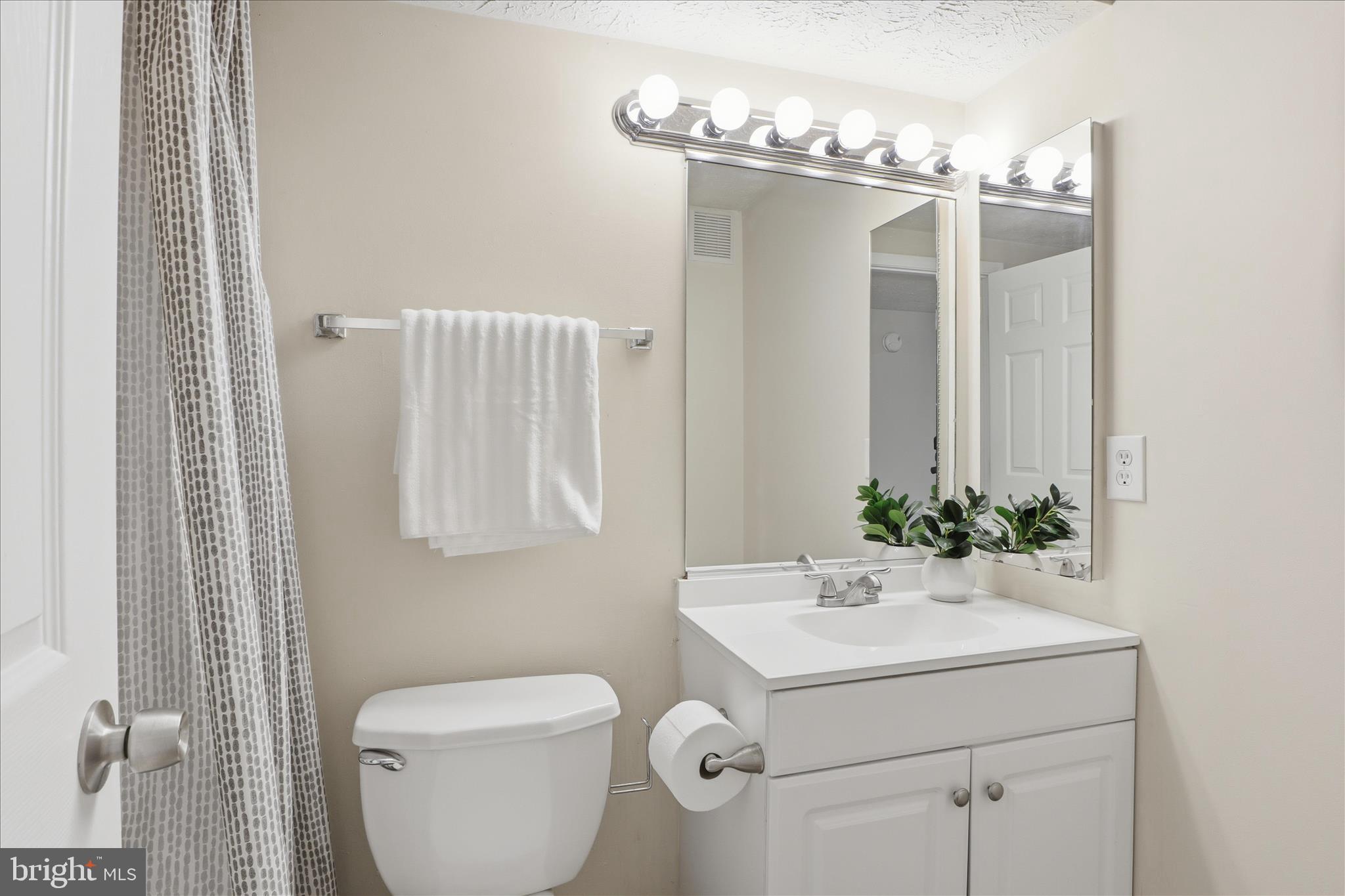 8386 BROCKHAM DRIVE F