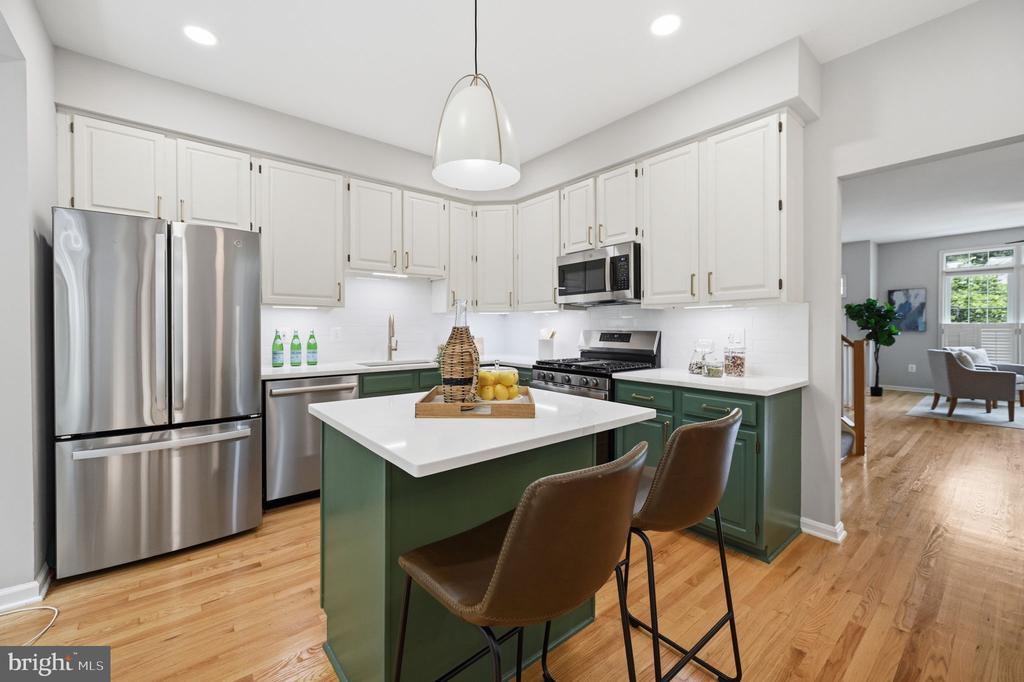 1232 WEATHERSTONE COURT