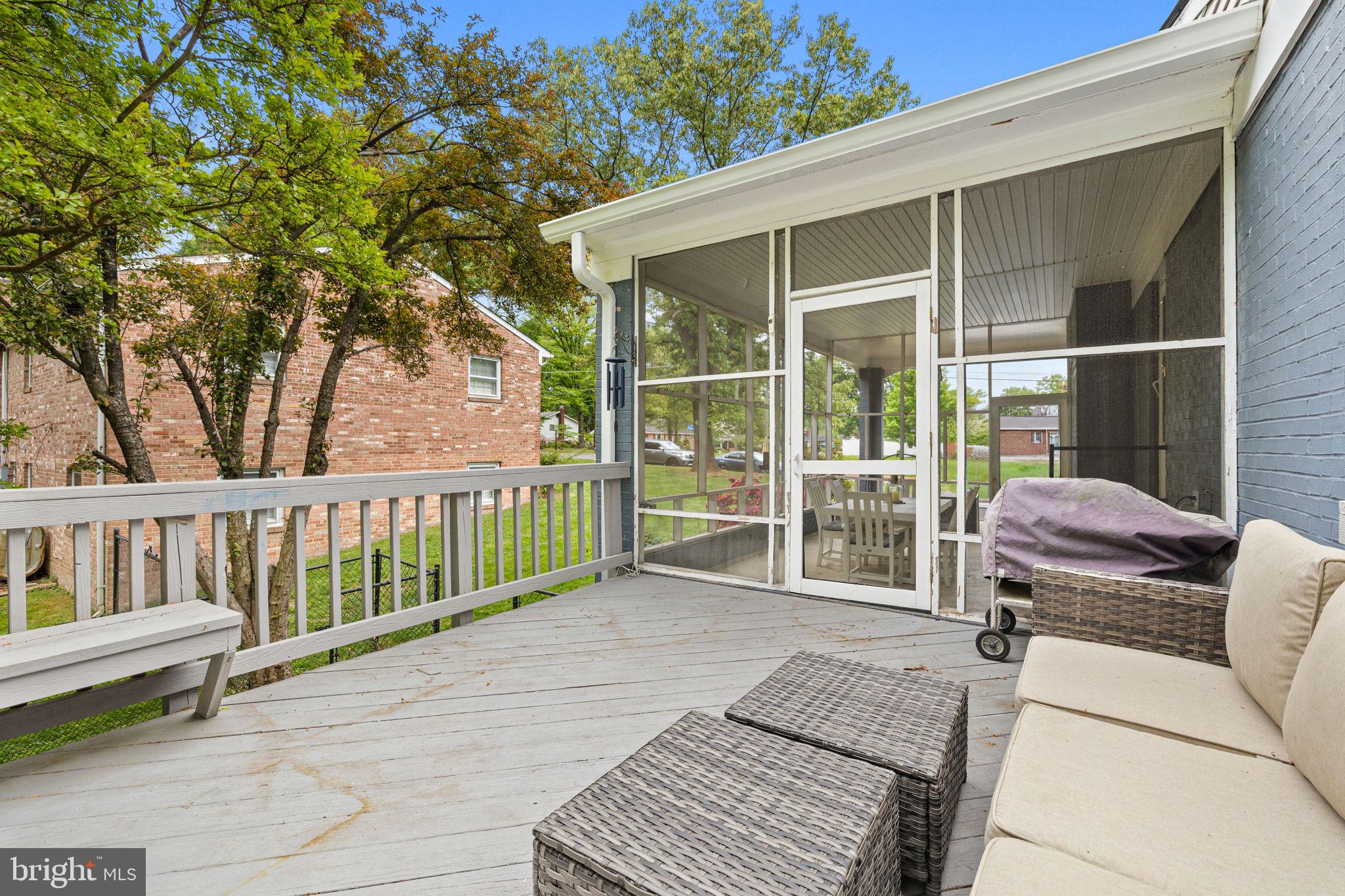 4324 JACKSON PLACE