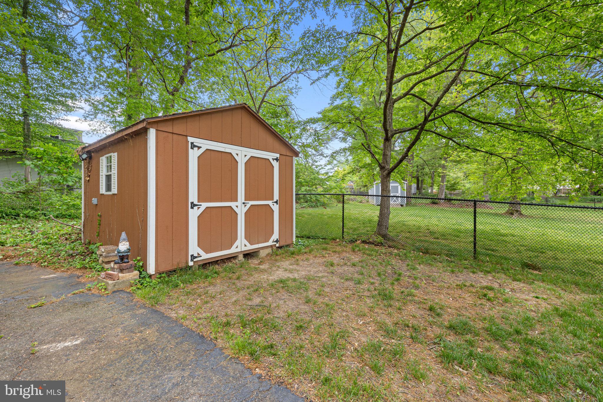 4324 JACKSON PLACE