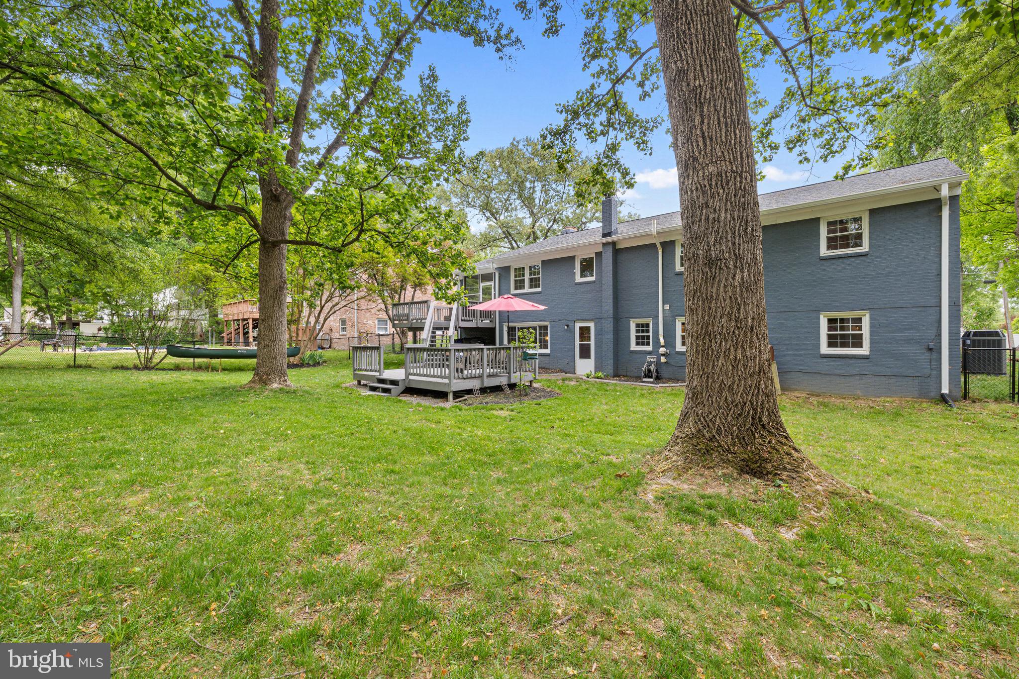 4324 JACKSON PLACE