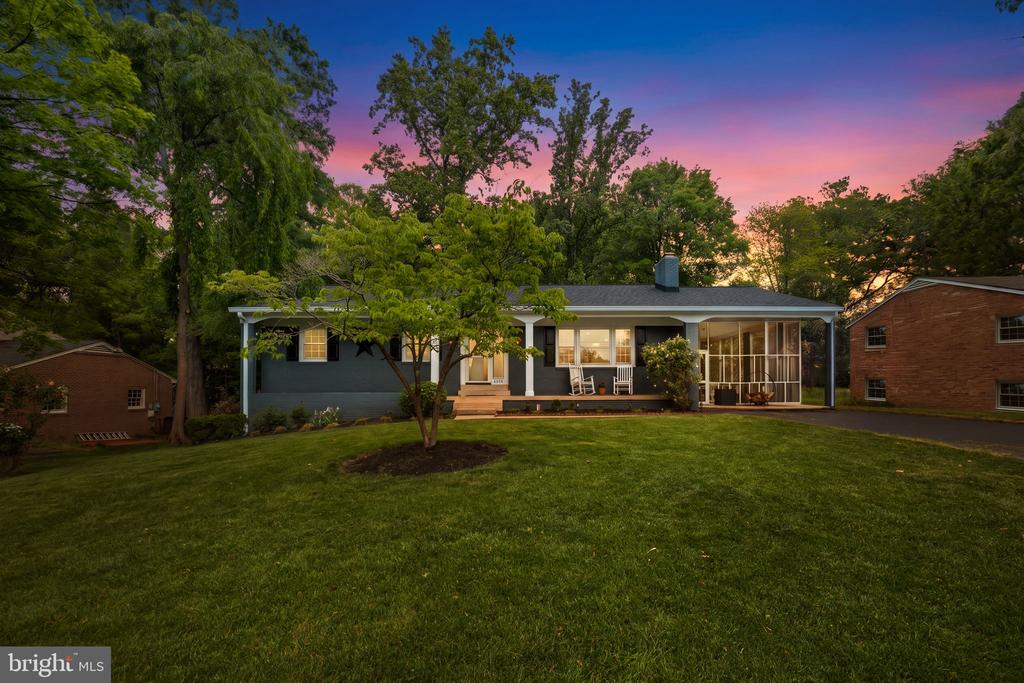 4324 JACKSON PLACE