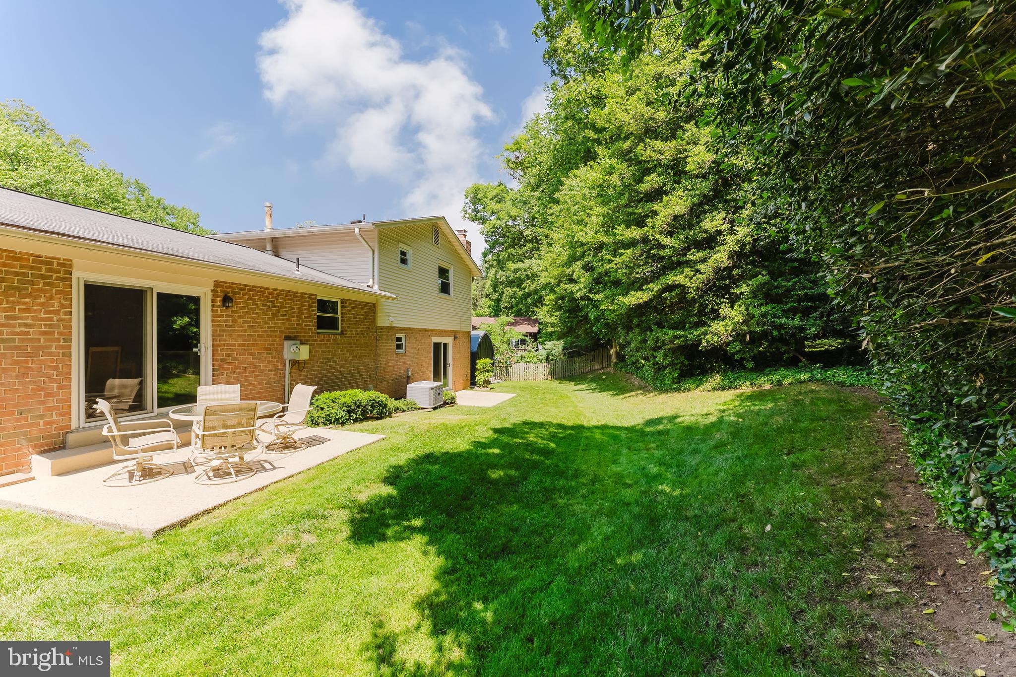 4911 WYCLIFF LANE