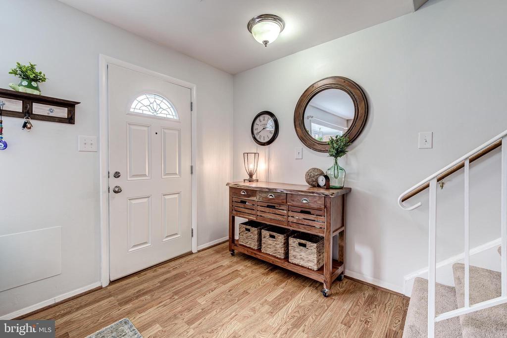 4353 ENSBROOK LANE