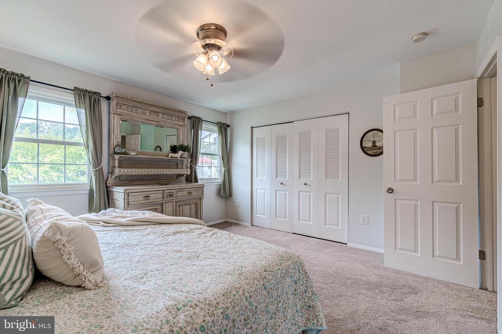 4353 ENSBROOK LANE