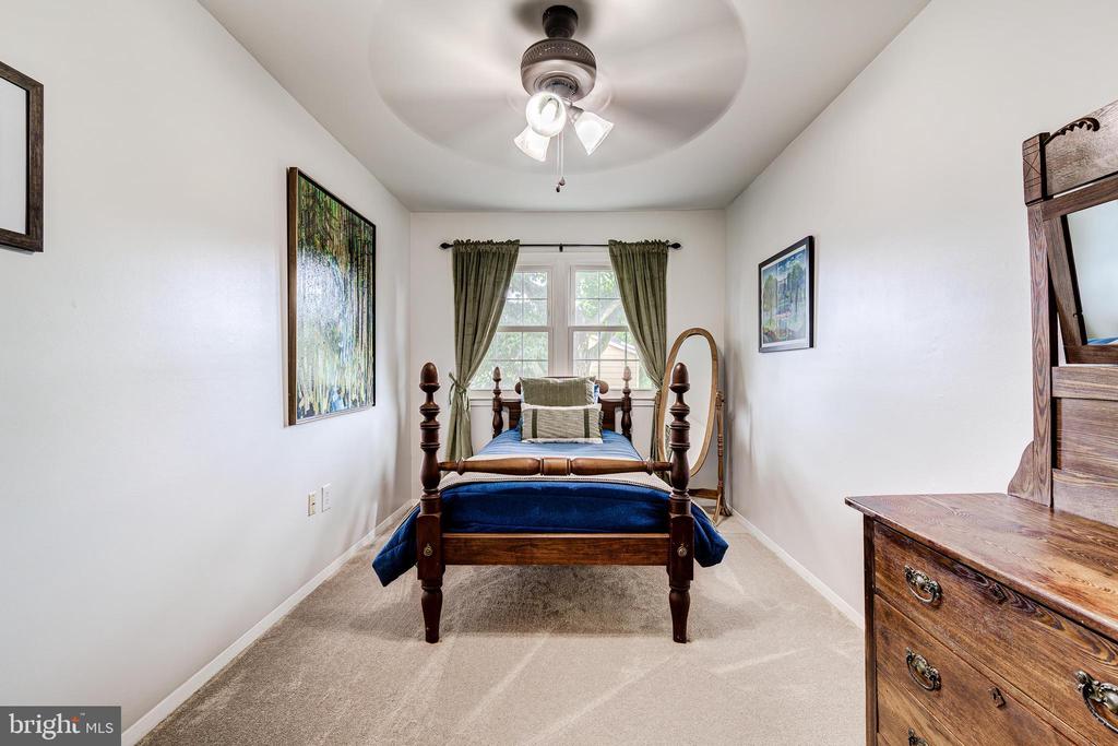 4353 ENSBROOK LANE