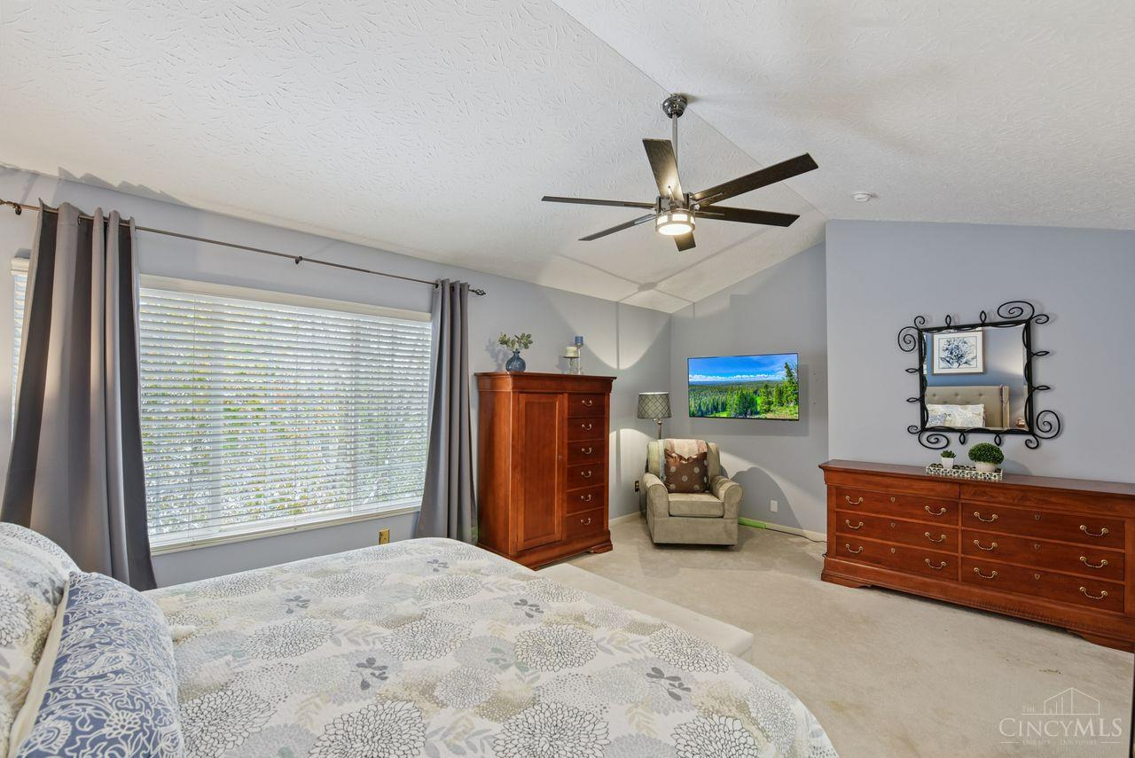 2474 Walnutview Court