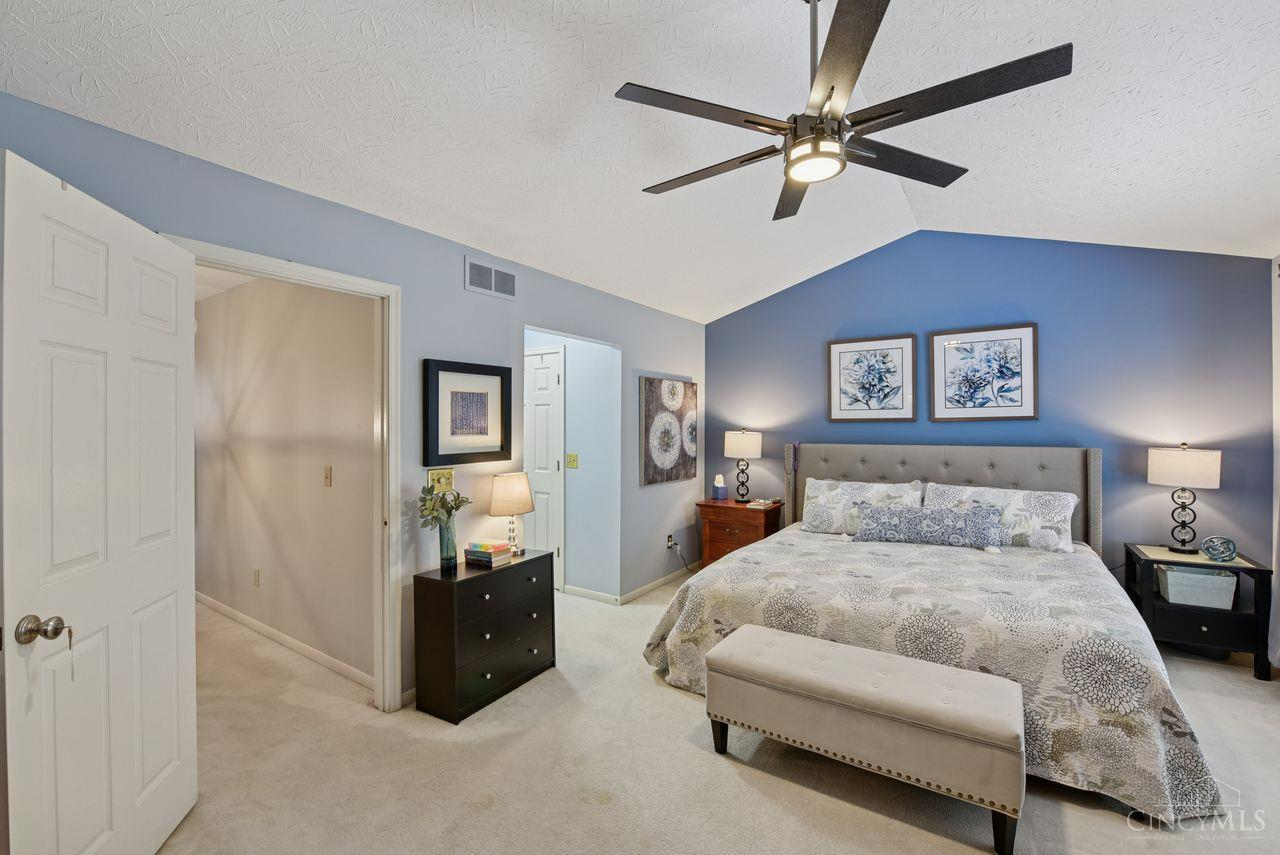 2474 Walnutview Court