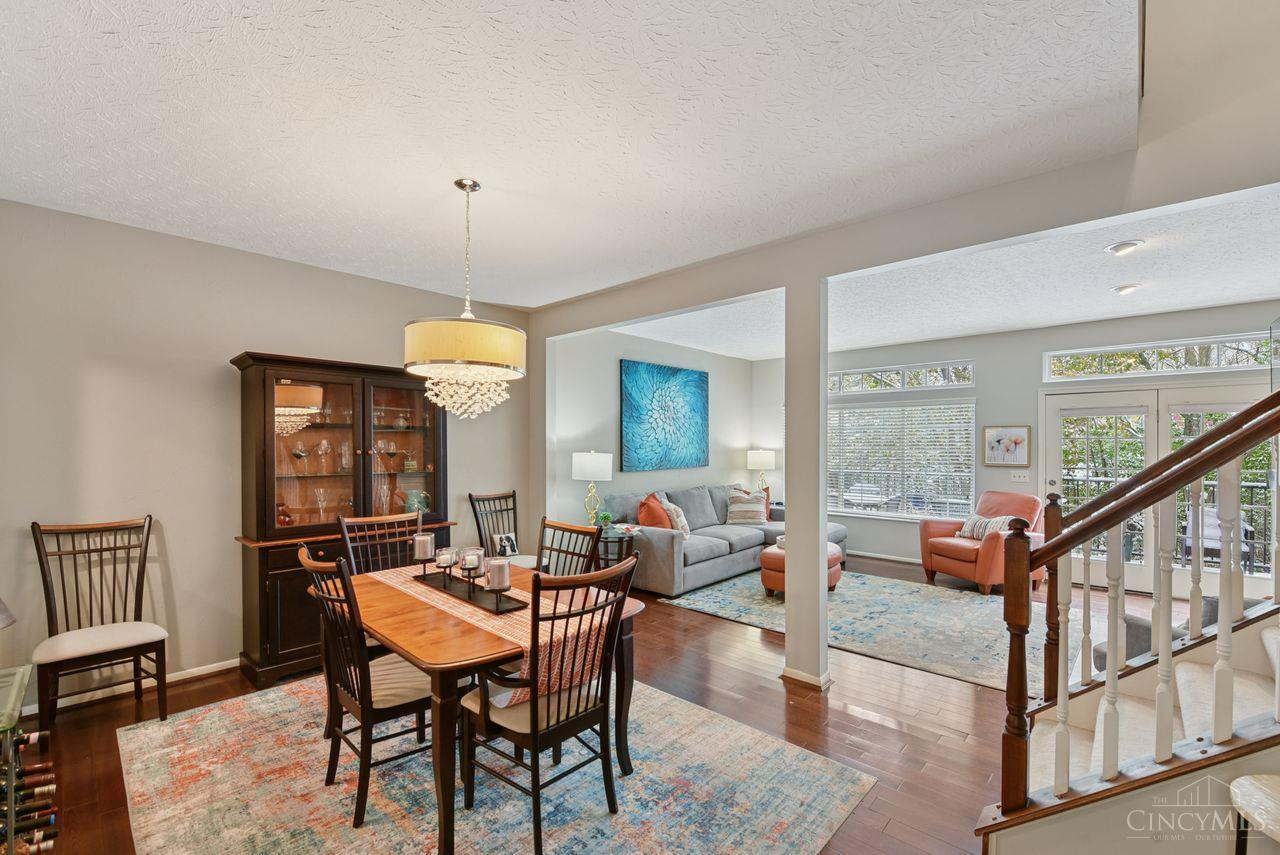 2474 Walnutview Court