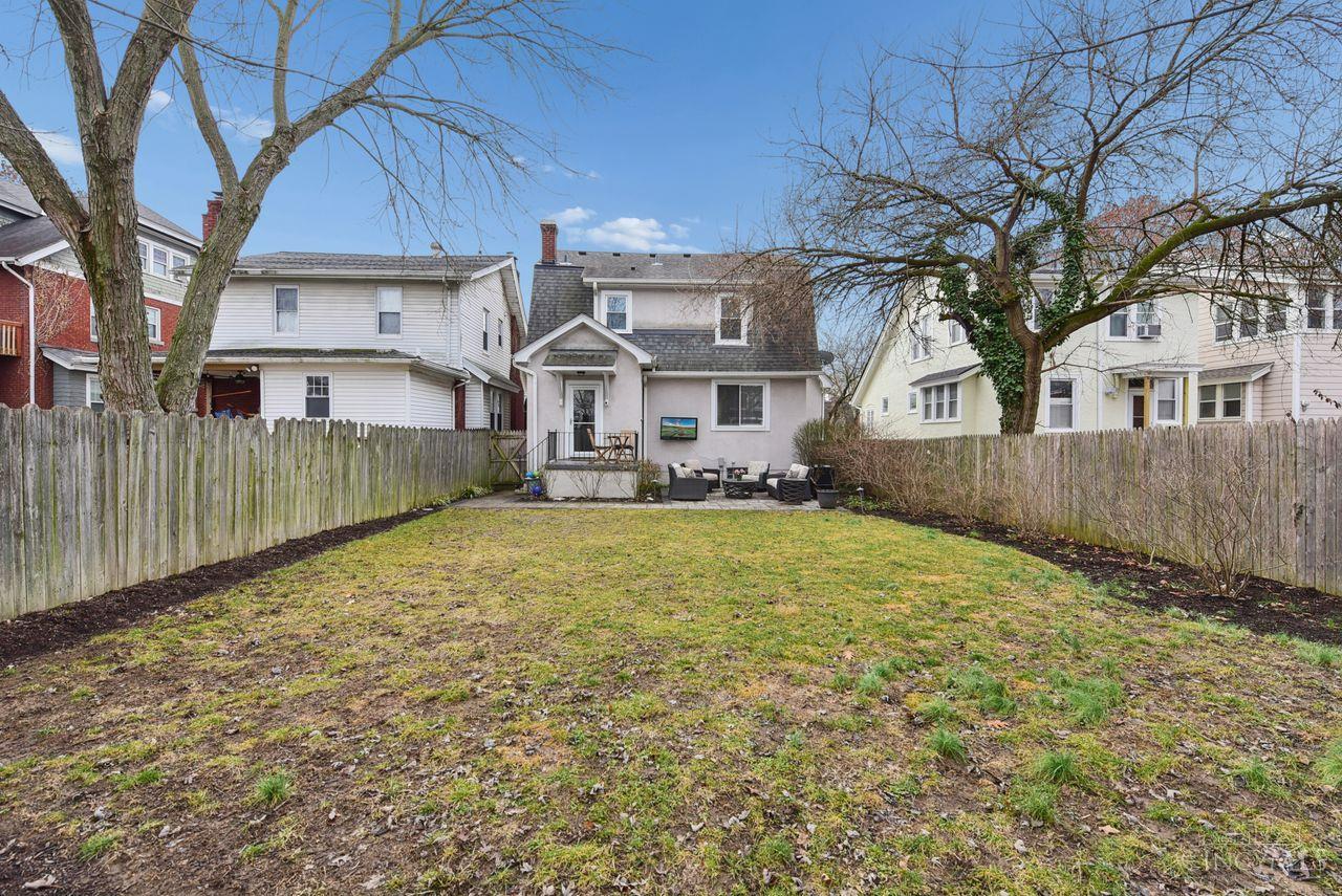 2844 Markbreit Avenue